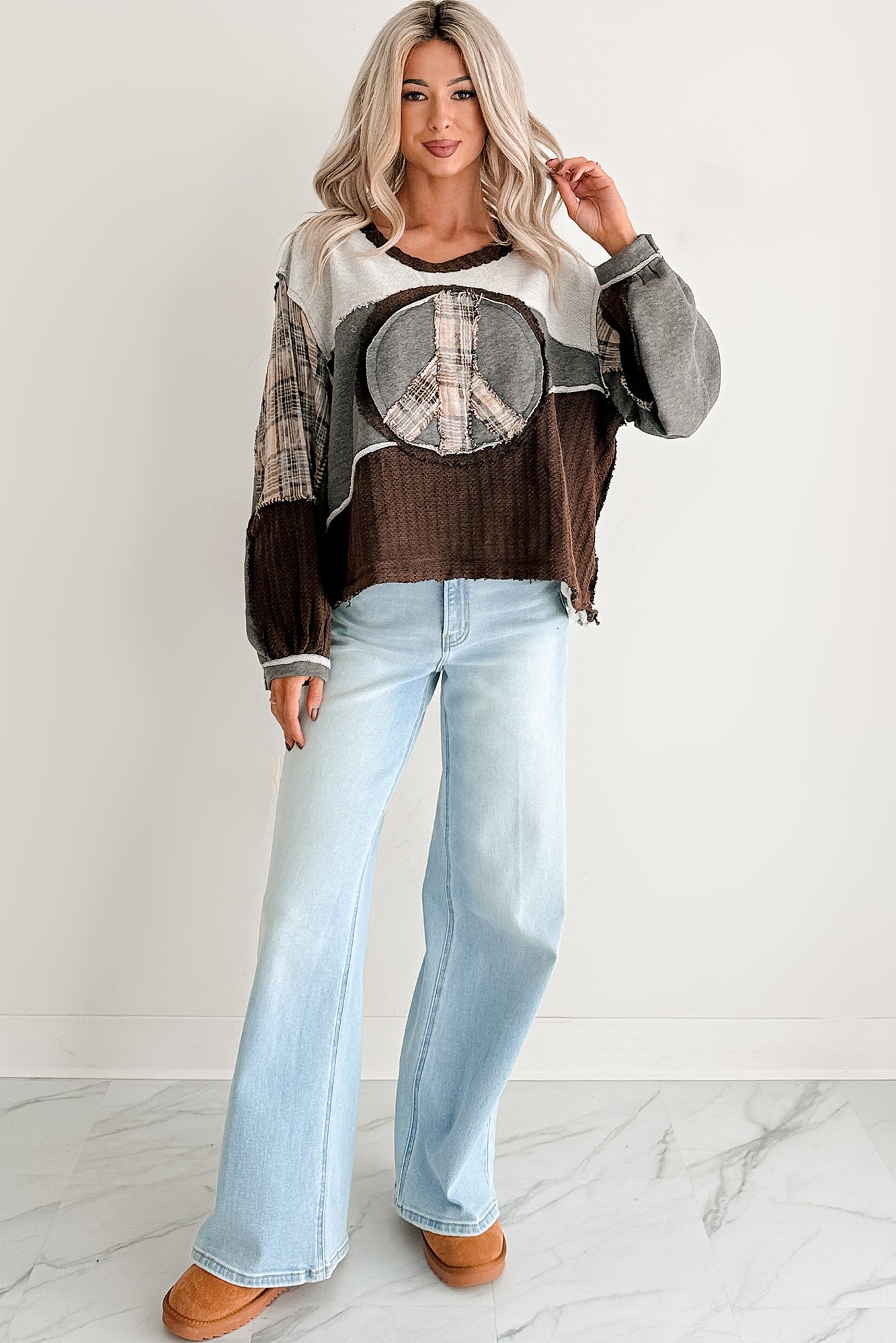 Peaceful & Pretty POL Patchwork Peace Sign Top (Heather Charcoal)