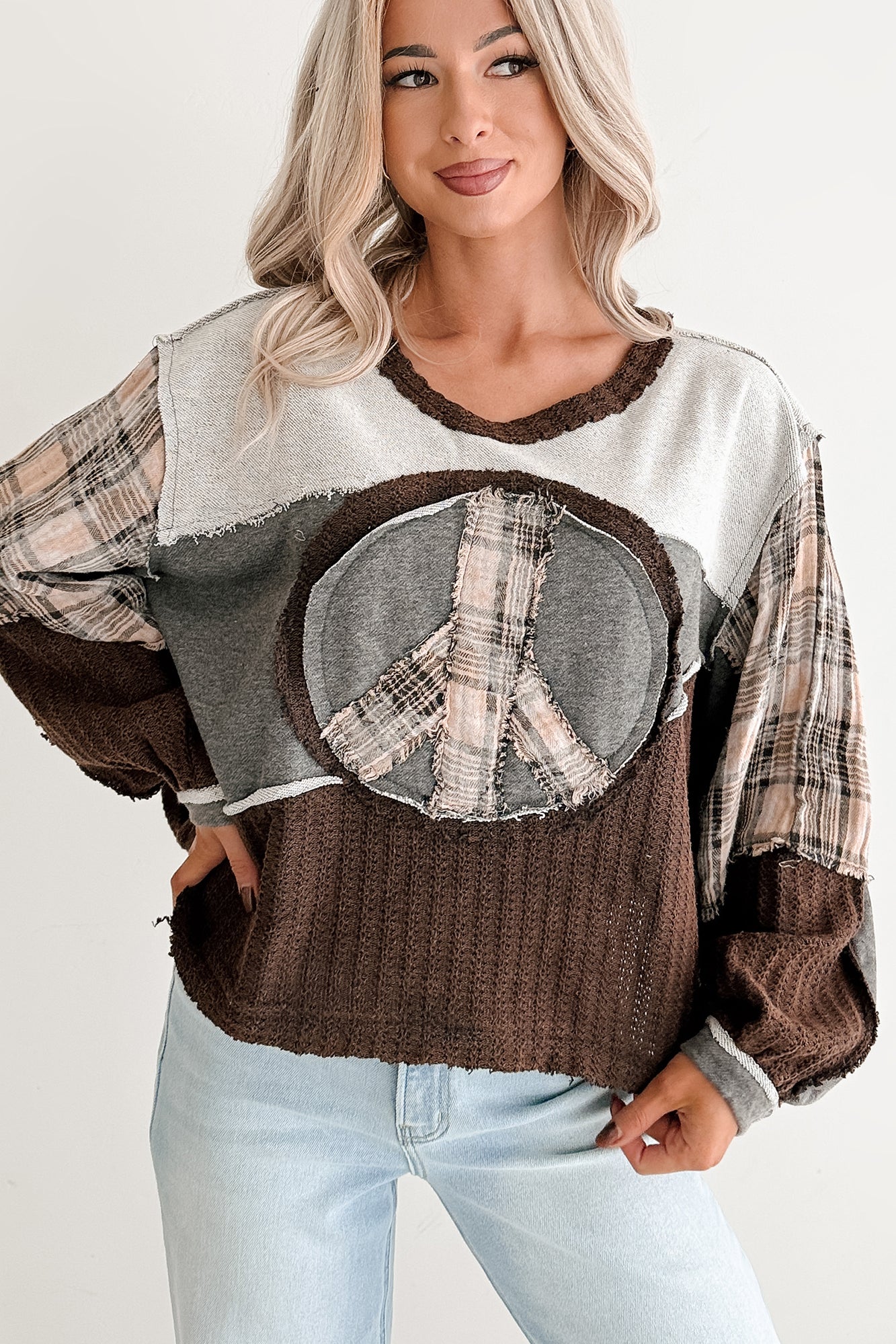 Peaceful & Pretty POL Patchwork Peace Sign Top (Heather Charcoal)