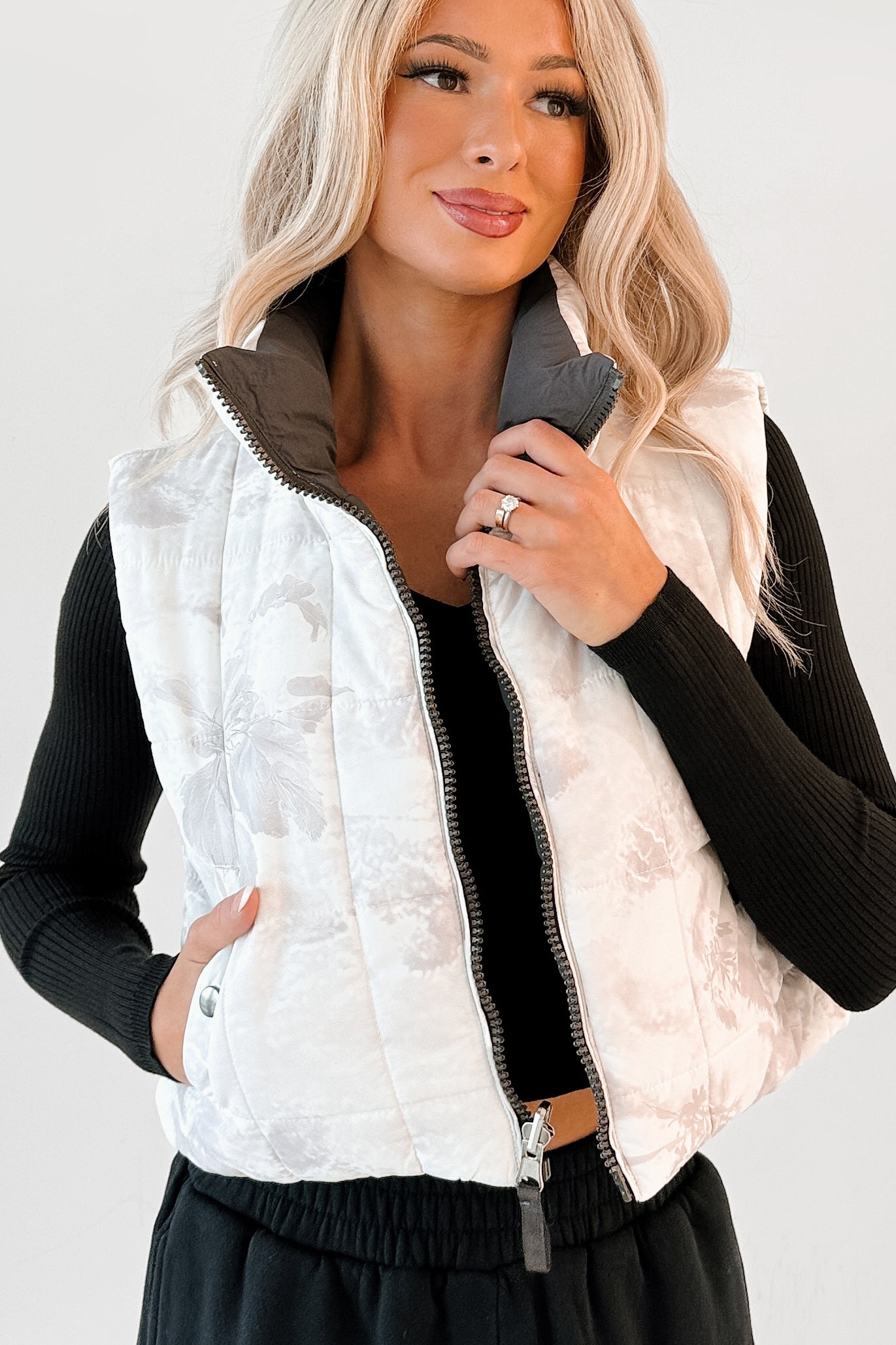 Ellery Papermoon Reversible Puffer Vest (White/Grey) - NanaMacs