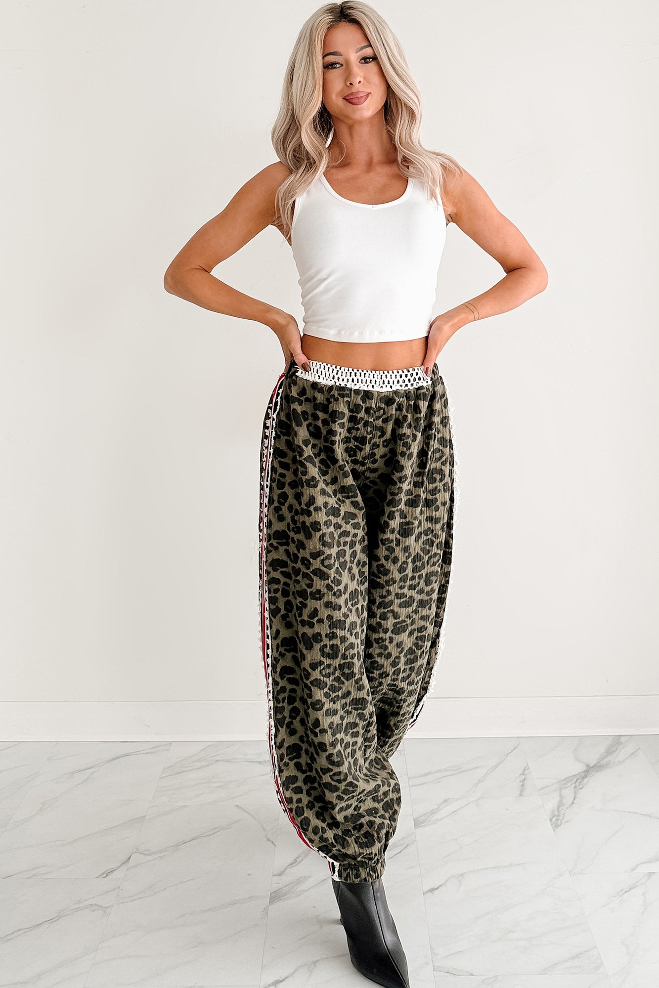 Diva On Dial POL Side Stripe Leopard Joggers (Olive Leopard