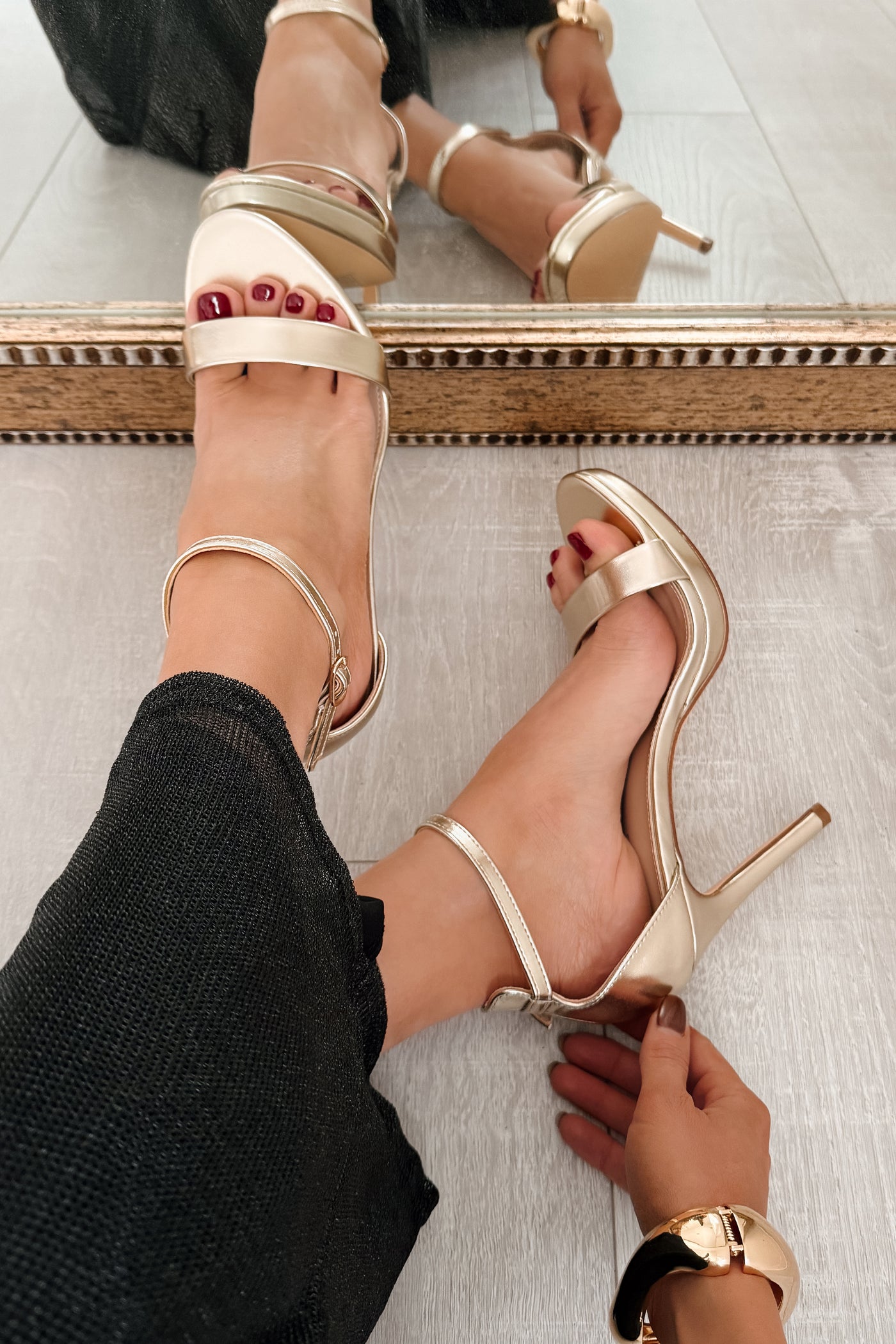 Chic Spotlight Stiletto Ankle Strap Heels (Gold)