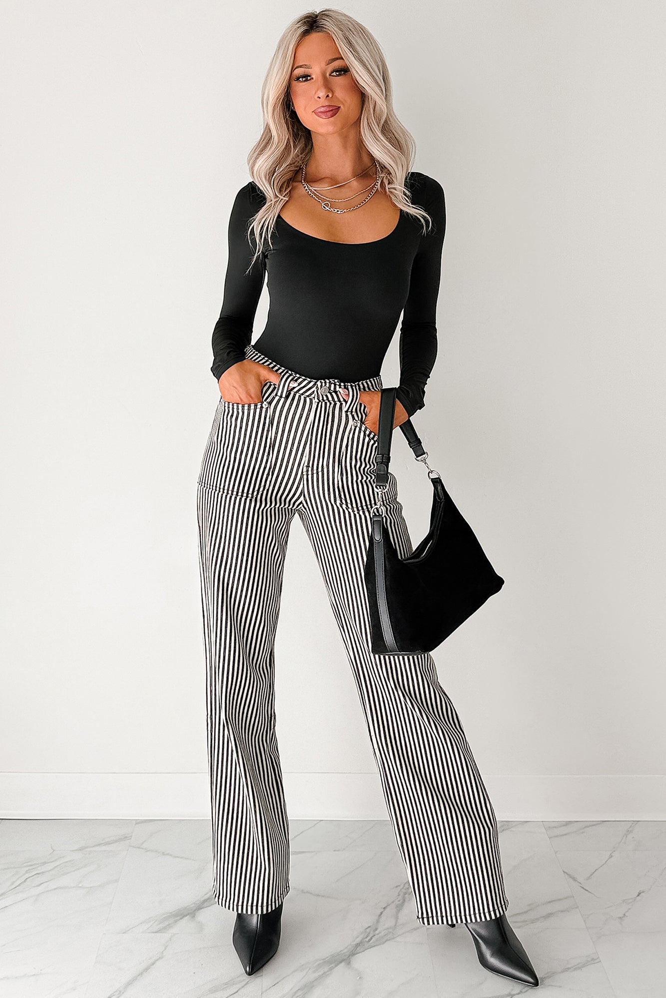 Soft Horizon Long Sleeve Scoop Neck Bodysuit (Black) - NanaMacs