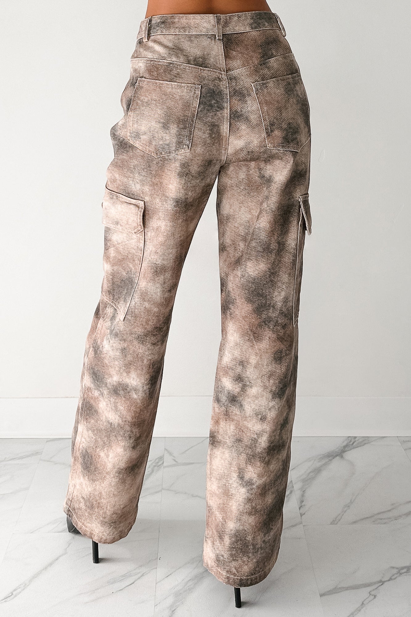 Edgy Attitude Smokey Print Cargo Jeans (Taupe Grey) - NanaMacs