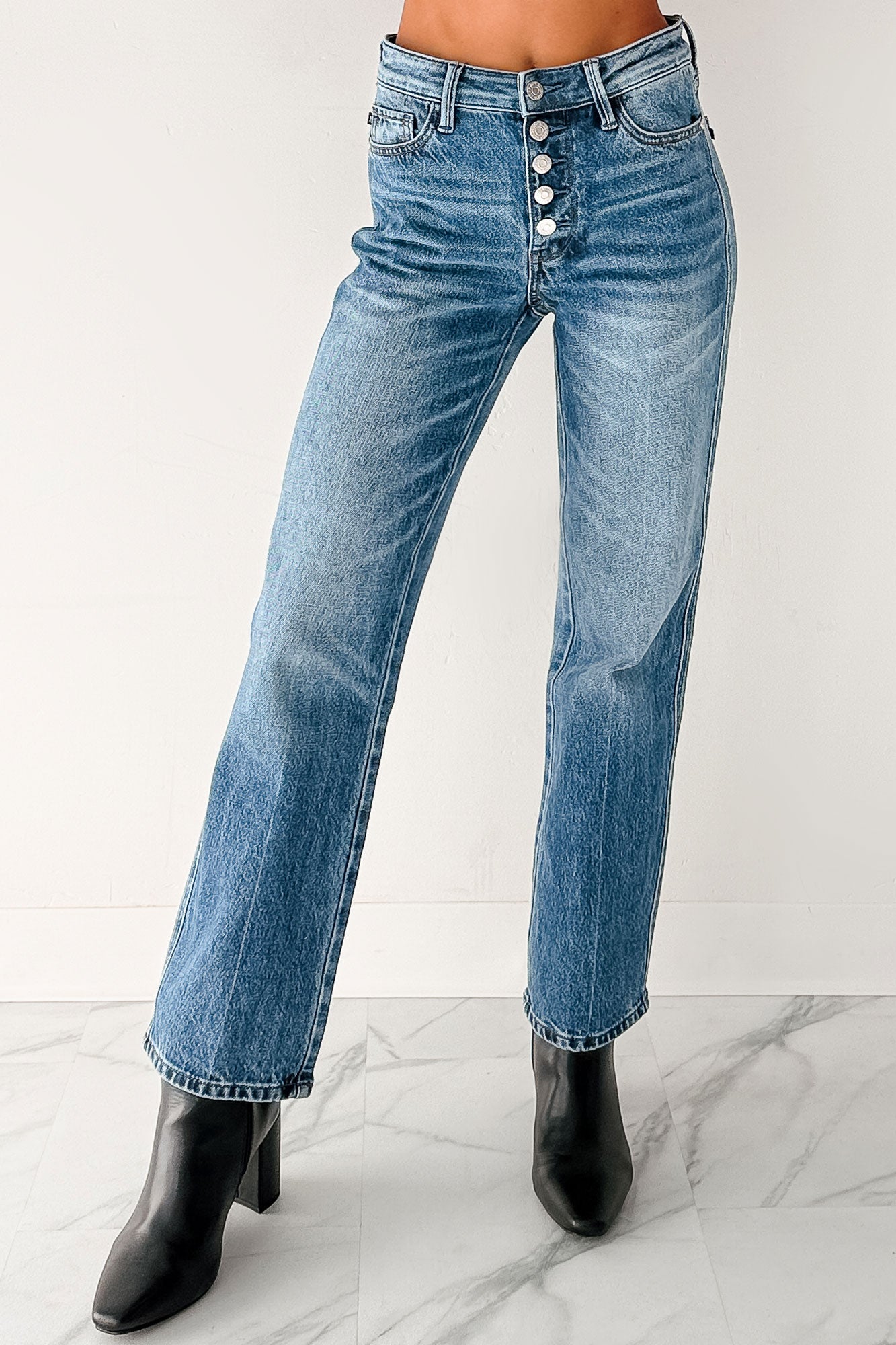 Iyla Mid Rise Slim Straight Judy Blue Jeans (Medium) - NanaMacs