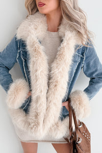 Daring Daily Faux Fur Trim Denim Coat (Blue/Beige)
