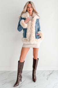 Daring Daily Faux Fur Trim Denim Coat (Blue/Beige)
