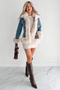 Daring Daily Faux Fur Trim Denim Coat (Blue/Beige)