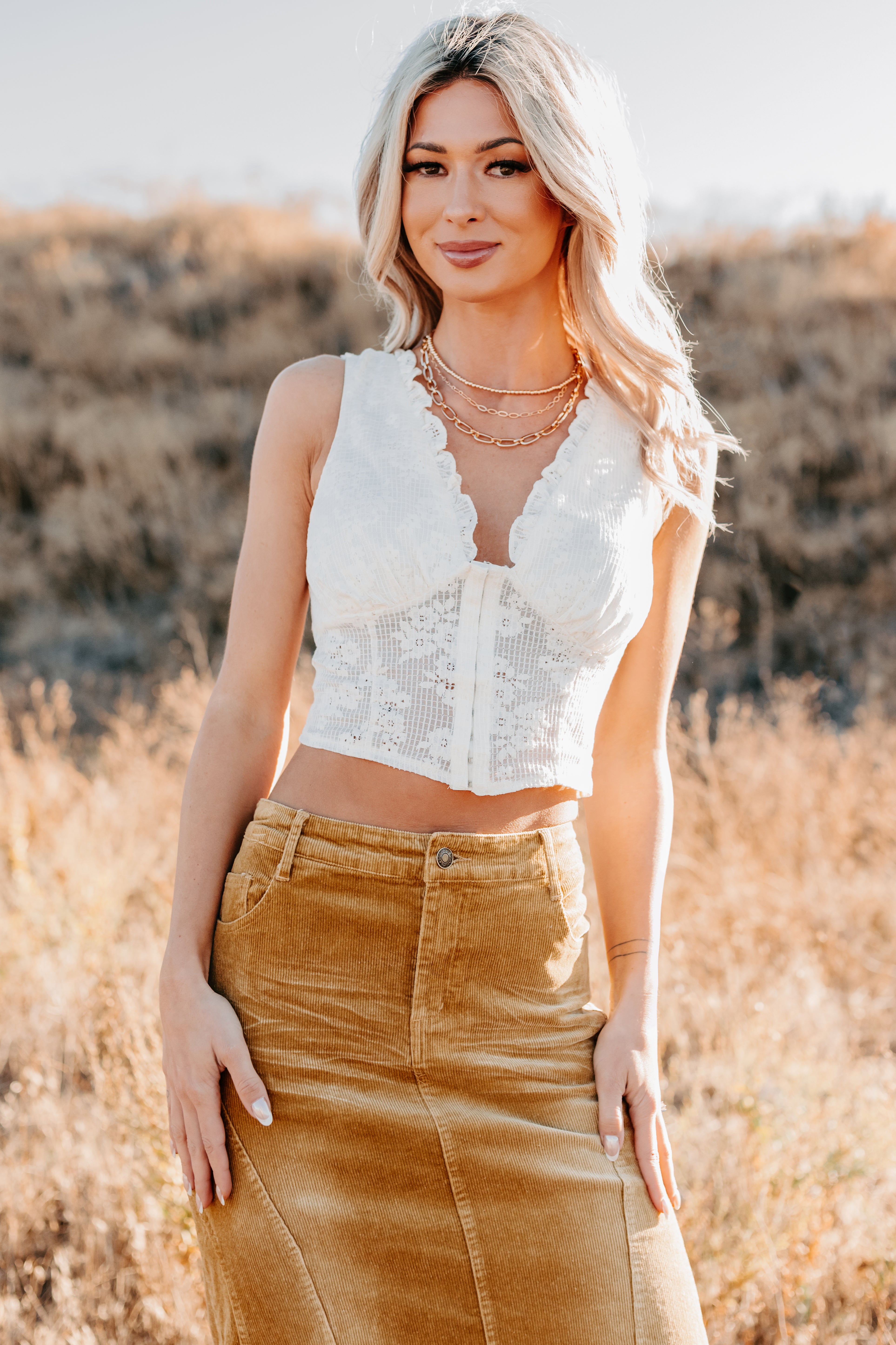 Dream In Gold Sleeveless Floral Lace Top (Cream) - NanaMacs