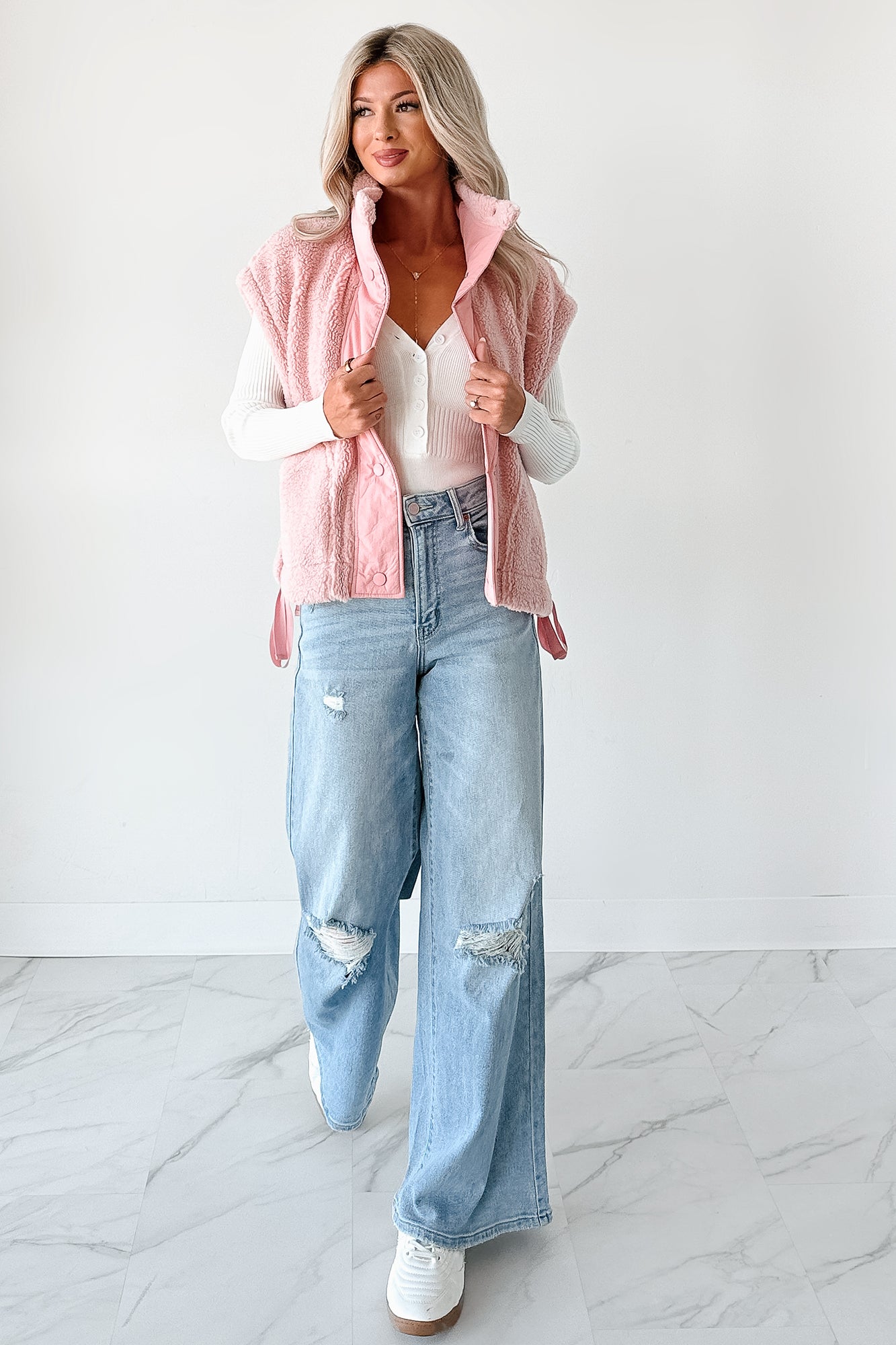 Jeremy High Rise Wide Leg Distressed Cello Jeans (Light) - NanaMacs