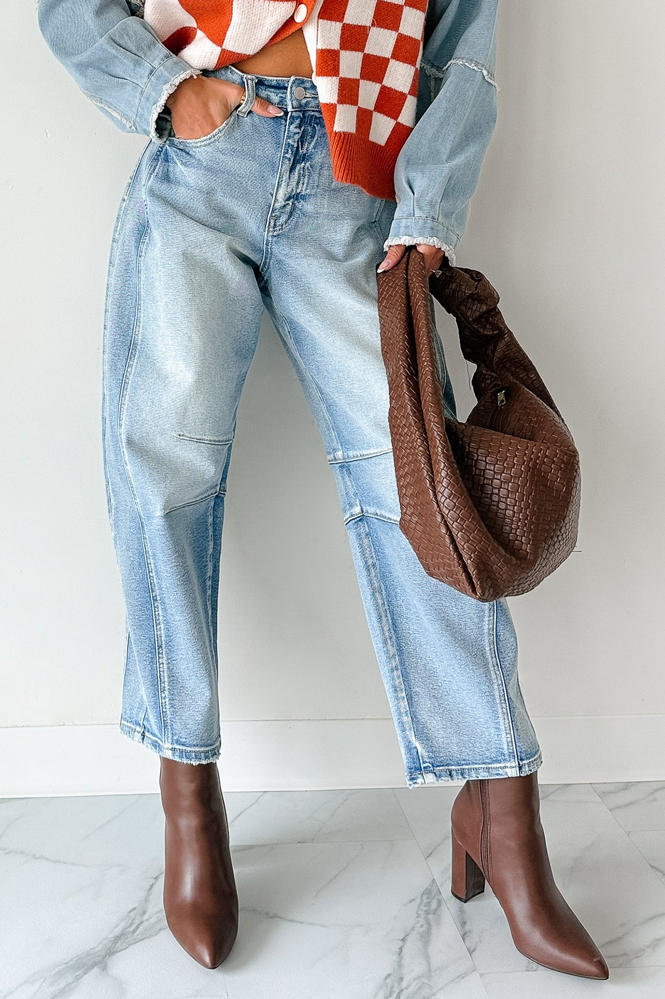 Colette Mid Rise Barrel Cello Jeans (Light) - NanaMacs