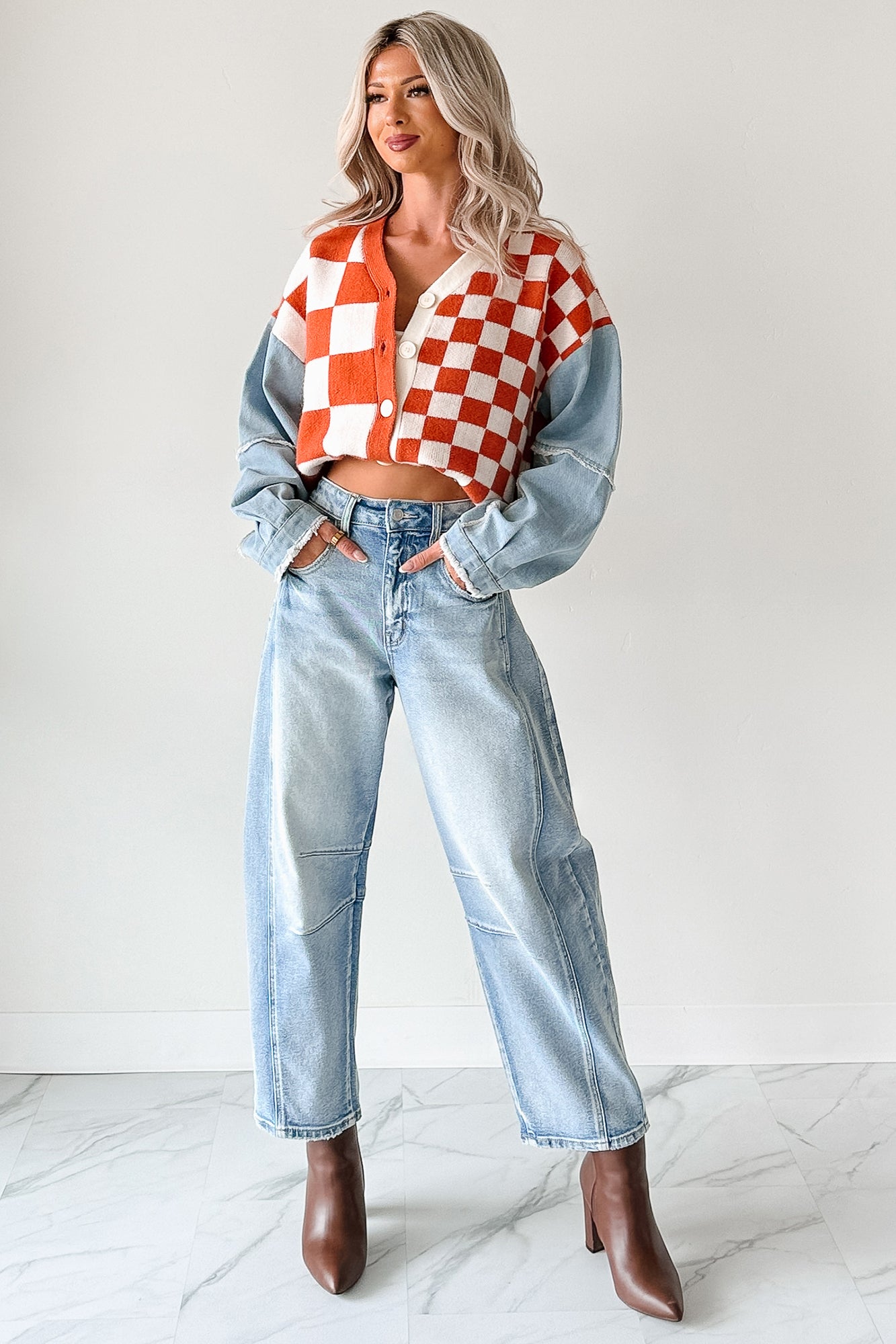 Colette Mid Rise Barrel Cello Jeans (Light) - NanaMacs