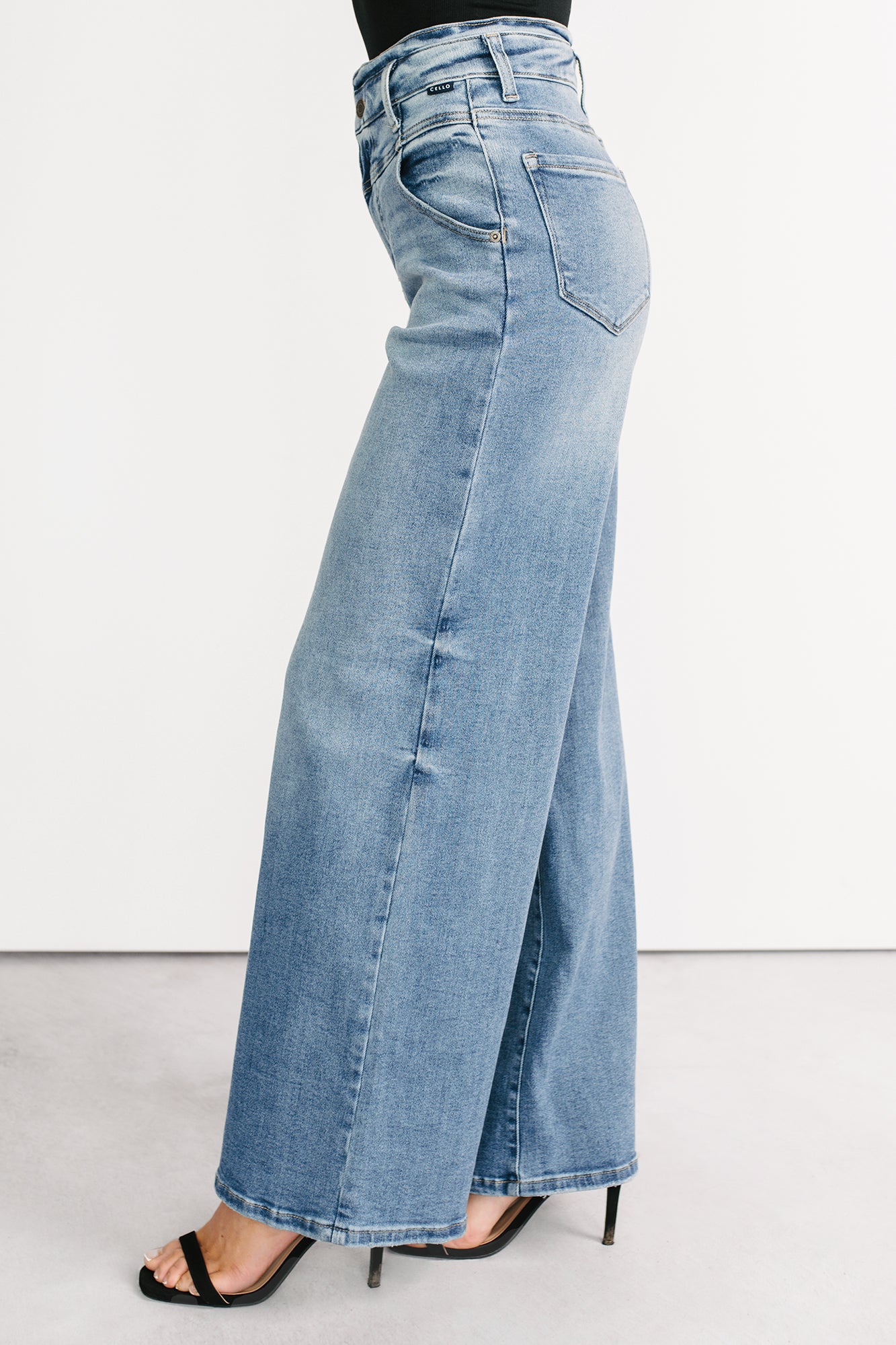 Kelvin Double Waist Wide Leg Cello Jeans (Medium) - NanaMacs