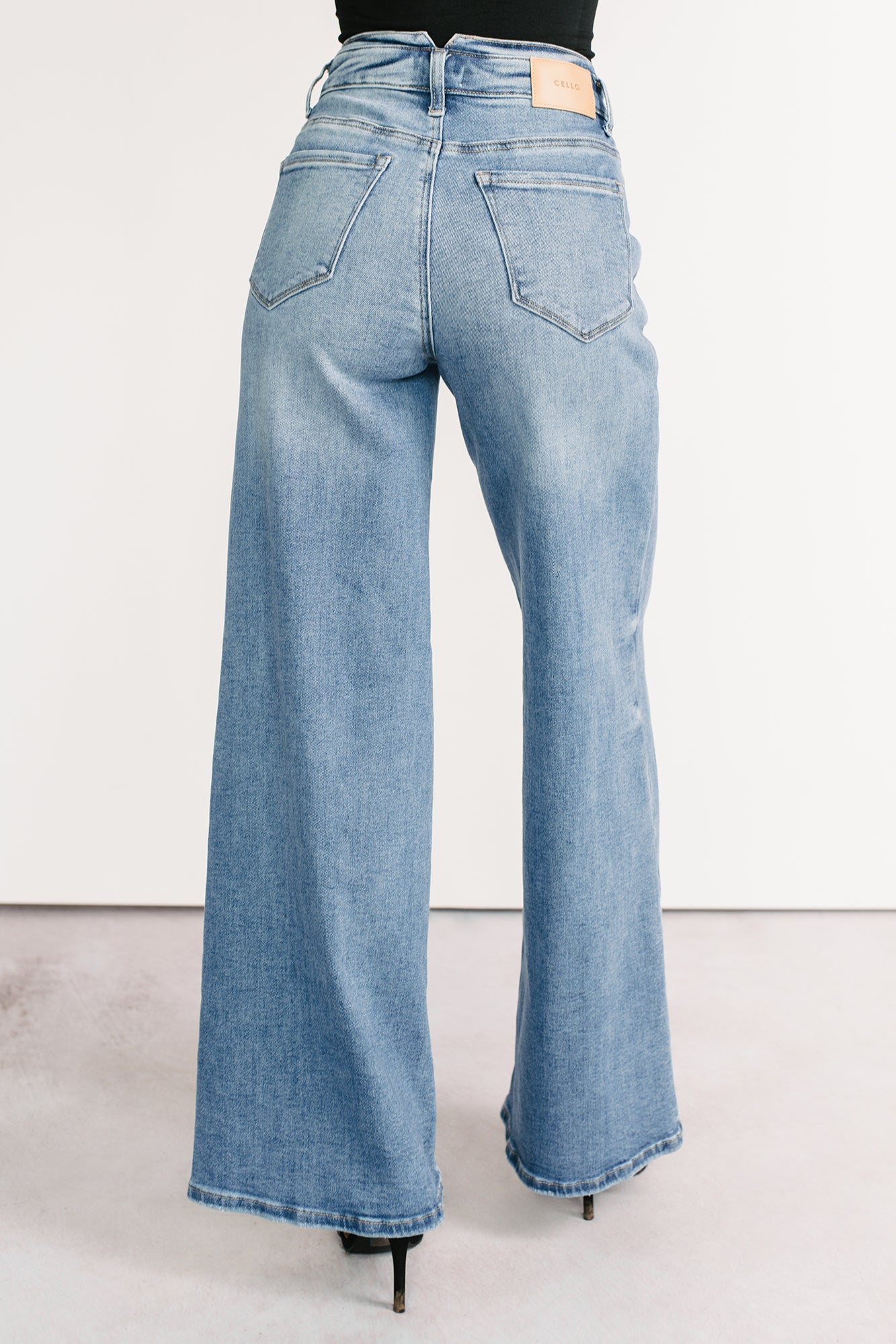 Kelvin Double Waist Wide Leg Cello Jeans (Medium) - NanaMacs