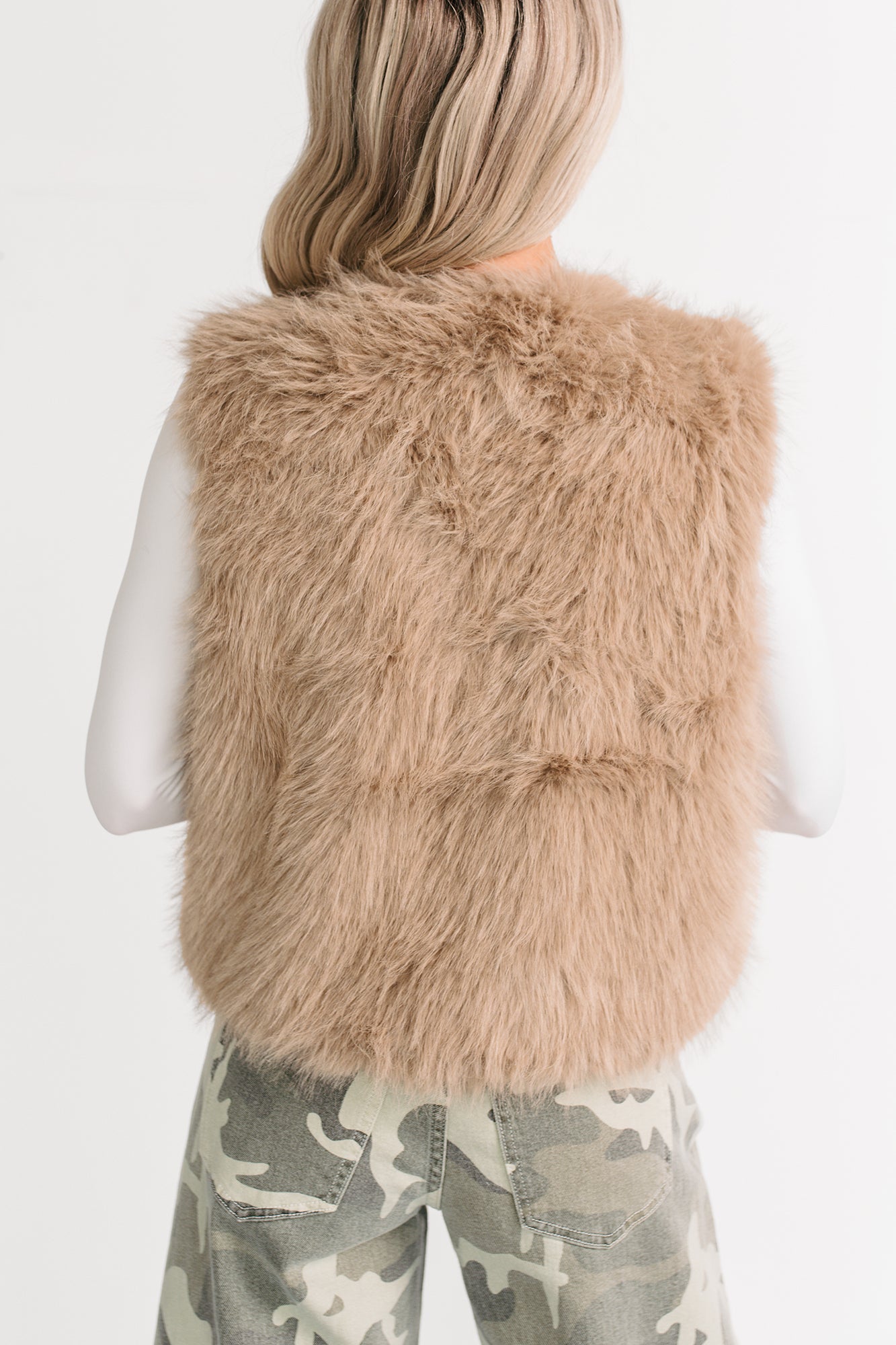 Passion & Desire Faux Fur Vest (Taupe) - NanaMacs