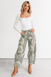 Zane High Rise Printed Barrel Kancan Jeans (Camo) - NanaMacs