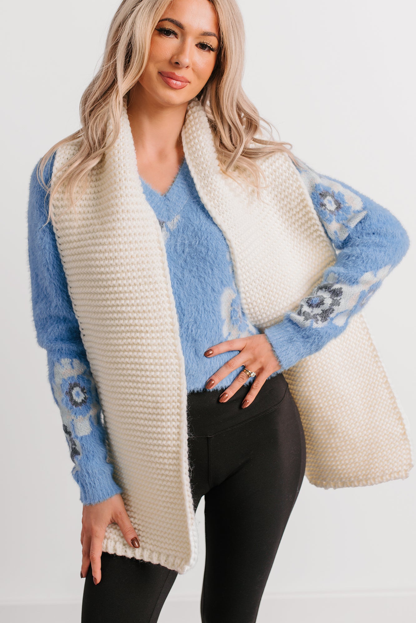 Snowbound Season Cable Knit Scarf (Ivory) · NanaMacs