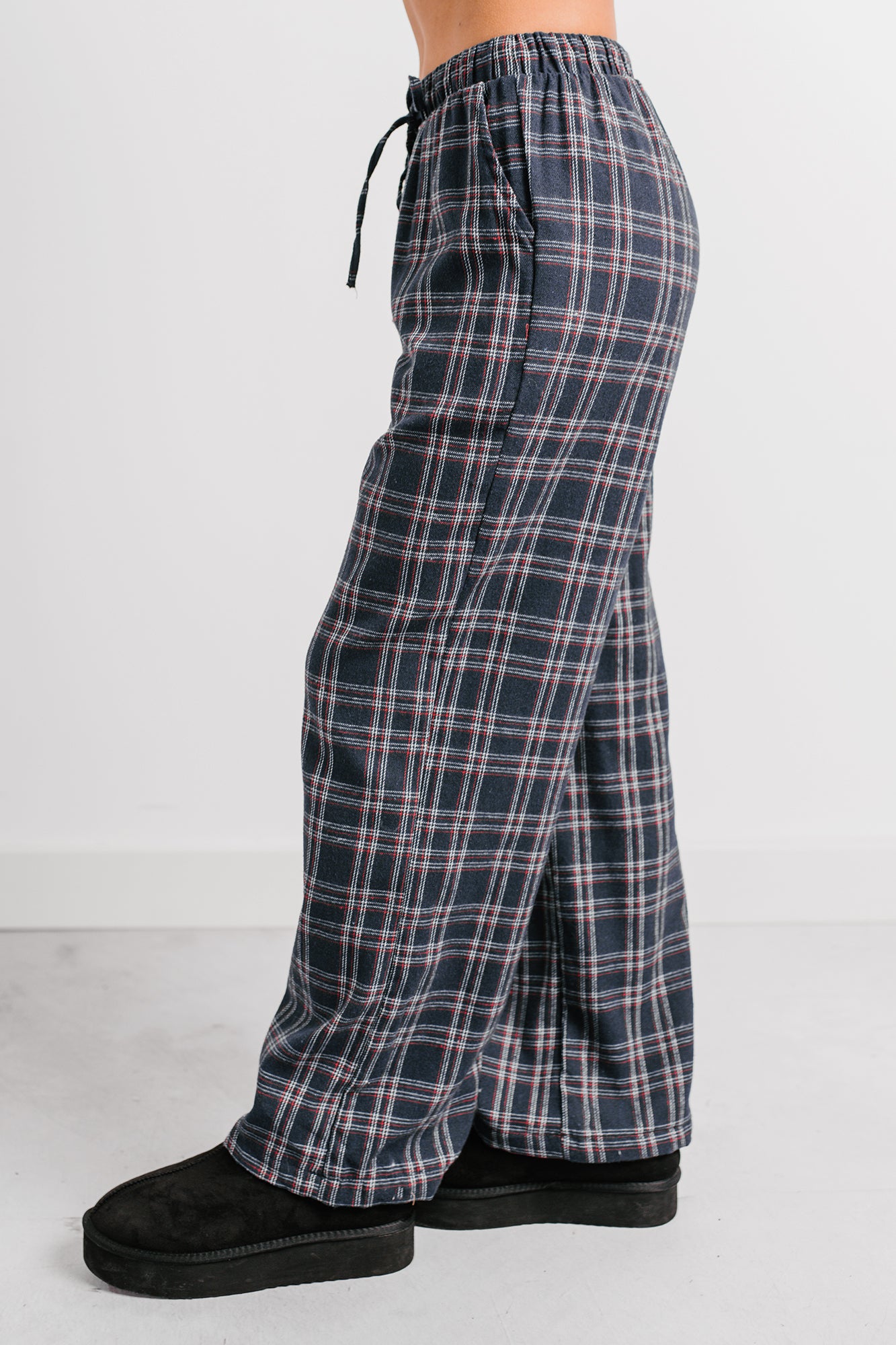 Embracing Less Wide Leg Plaid Pants (Navy) - NanaMacs