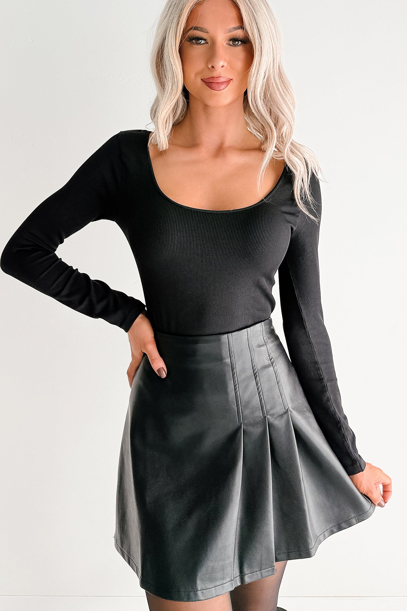 Natural Glow Scoop Neck Ribbed Top (Black) - NanaMacs