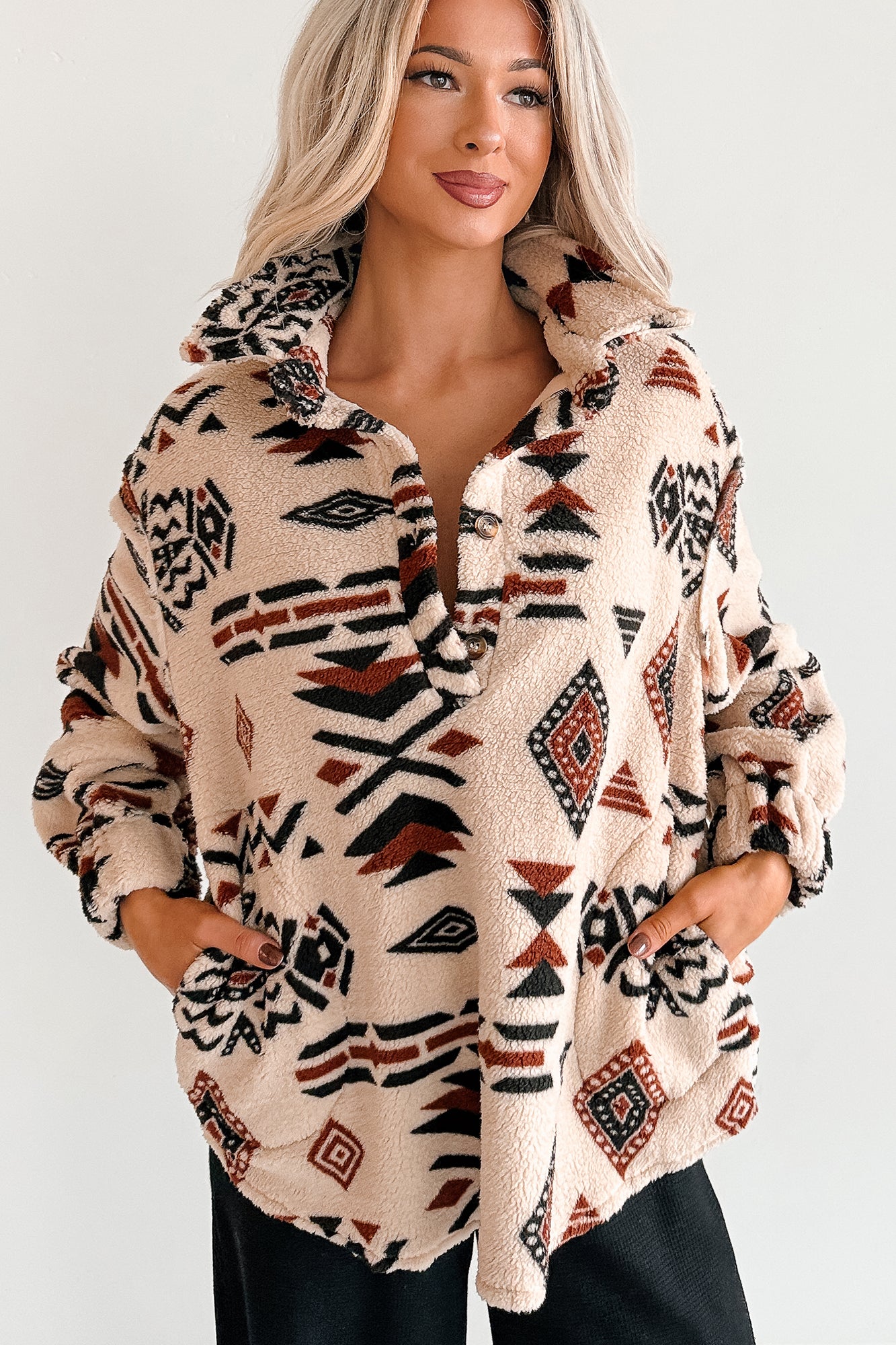 Cool Edge Aztec Sherpa Pullover (Beige/Multi) - NanaMacs