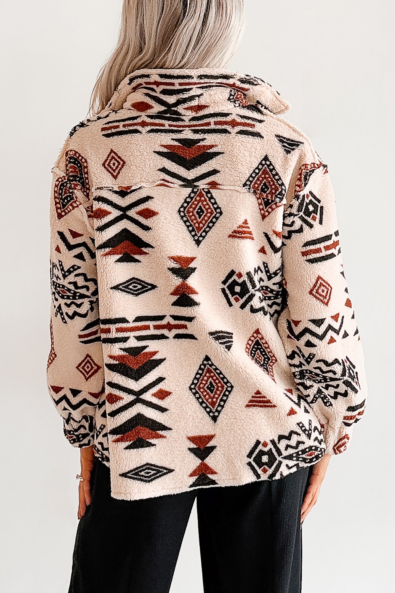 Cool Edge Aztec Sherpa Pullover (Beige/Multi) - NanaMacs