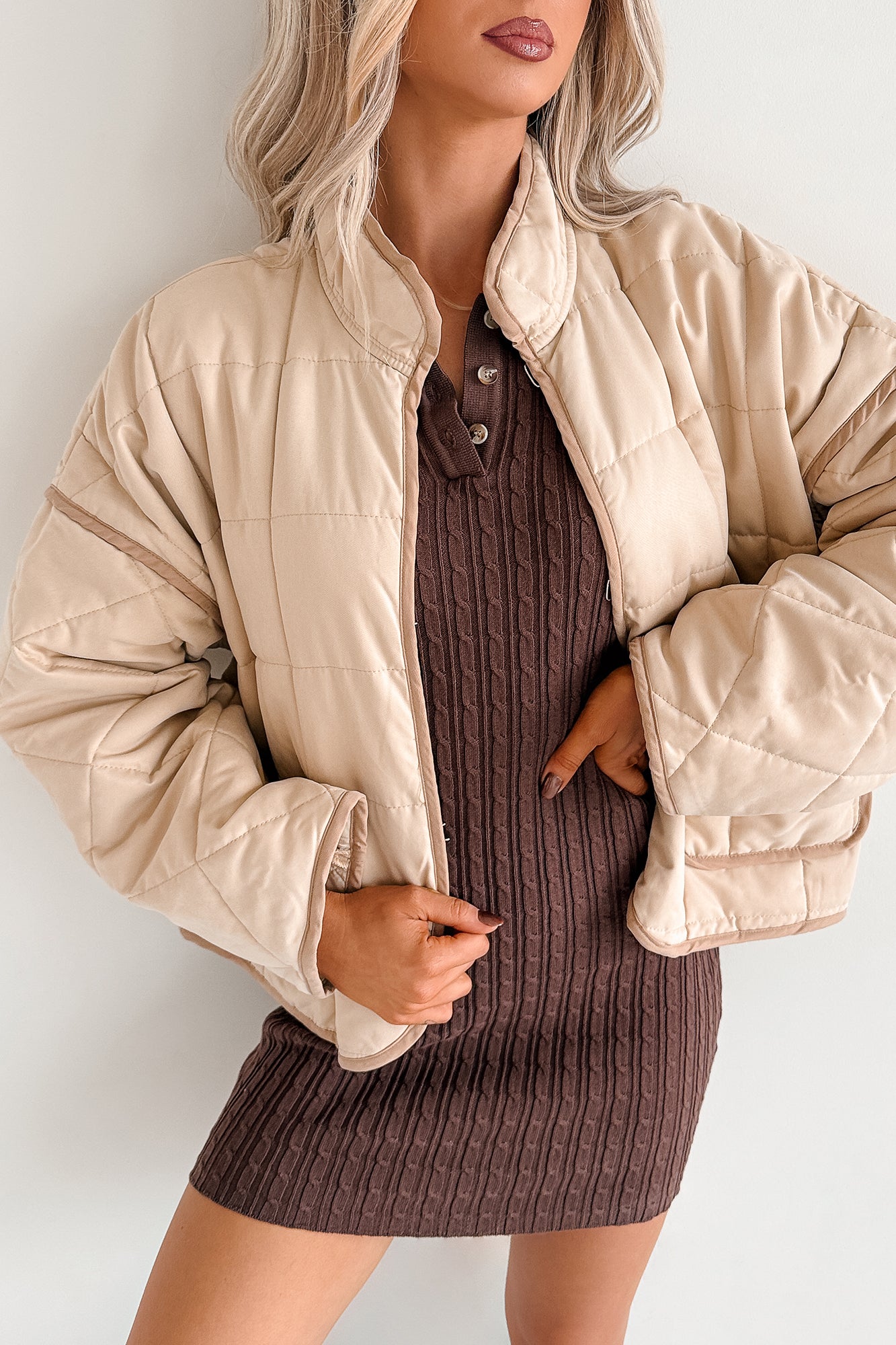 Pure Desire Contrast Trim Quilted Puffer Jacket (Beige)