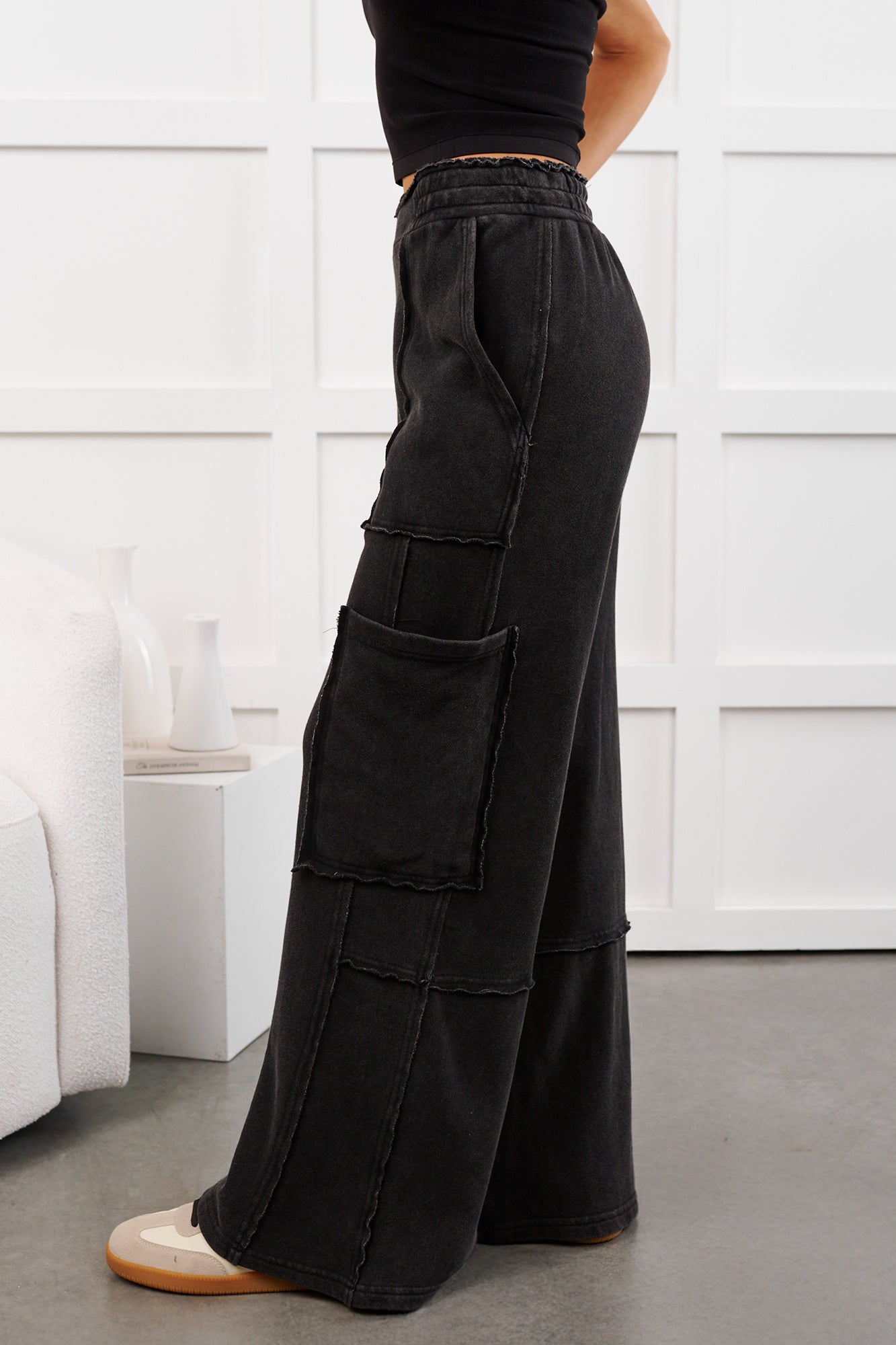 Mellow Hours Cargo Wide Leg Lounge Pants (Black)