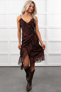 Lovely Things Sleeveless Plaid Midi Dress (Wine)
