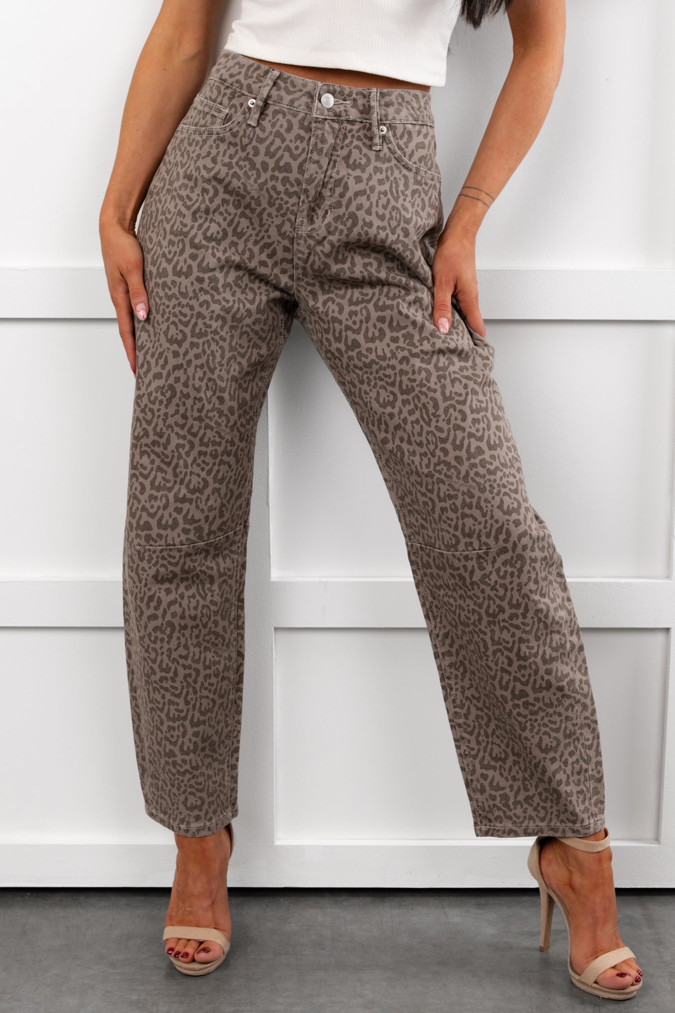 Odin Leopard Barrell Mica Denim Jeans (Ash Brown) - NanaMacs