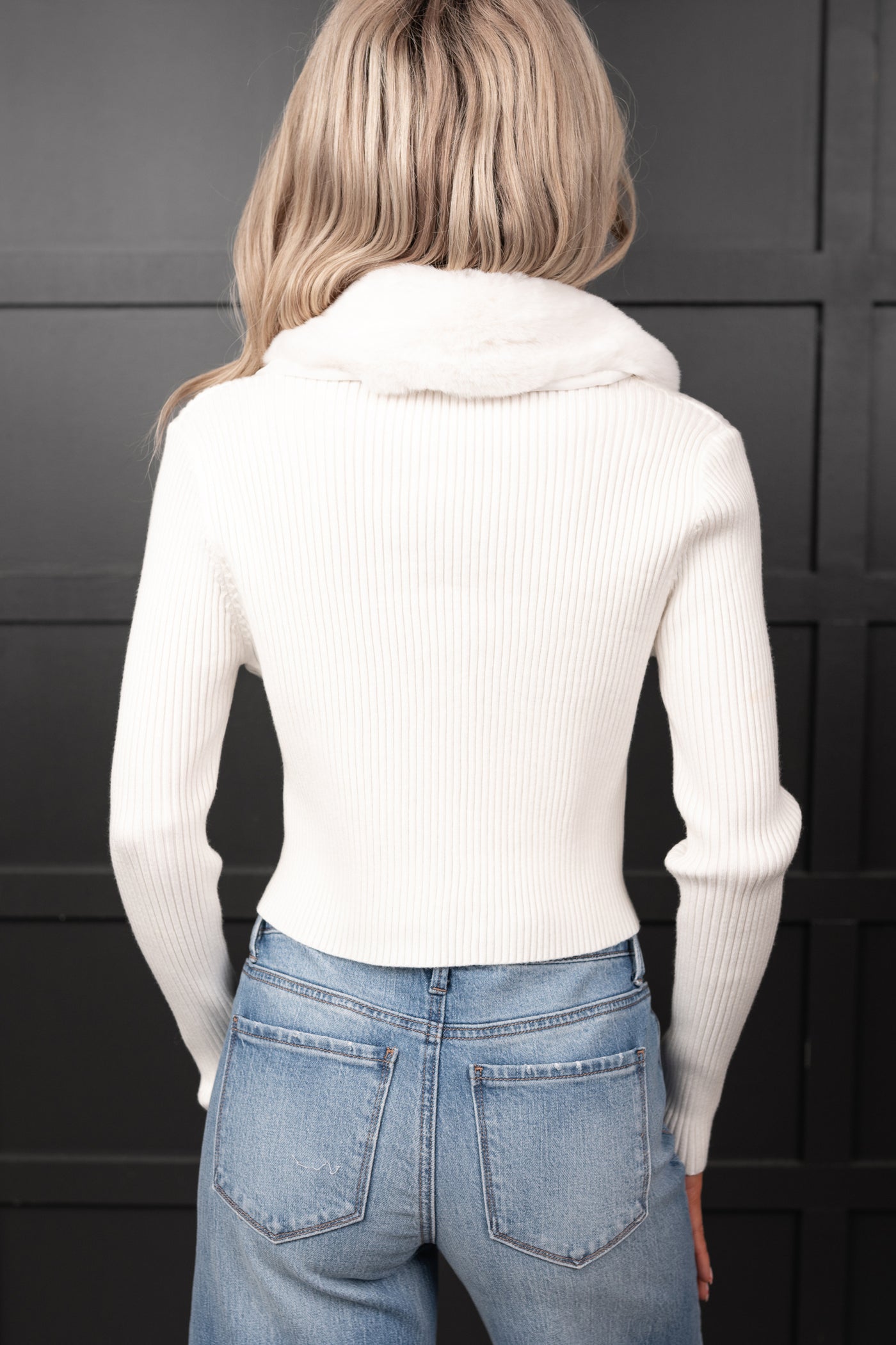 Glitz Happens Detachable Fur Collar Top (Ivory)