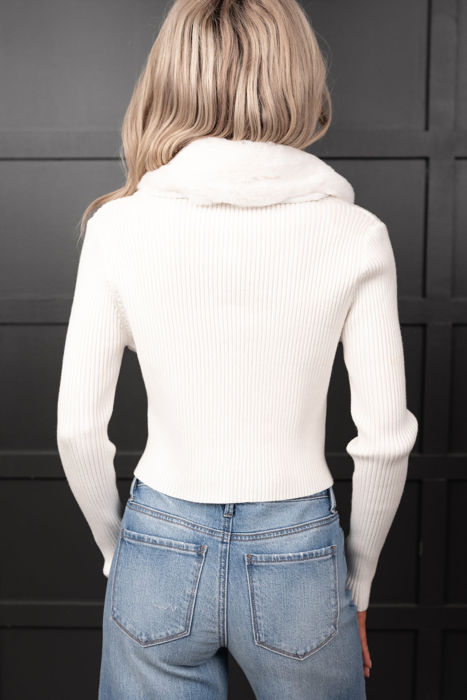 Glitz Happens Detachable Fur Collar Top (Ivory)