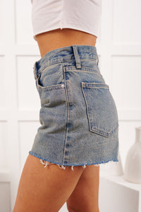 Saint High Rise Raw Hem Denim Shorts (Vintage Light) - NanaMacs