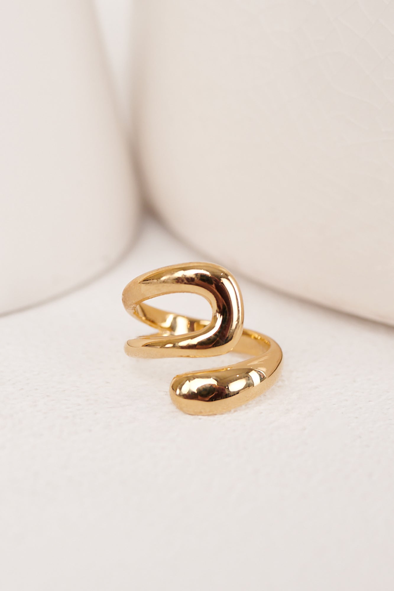 Sleek Solace Twist Wrap Ring (Gold)