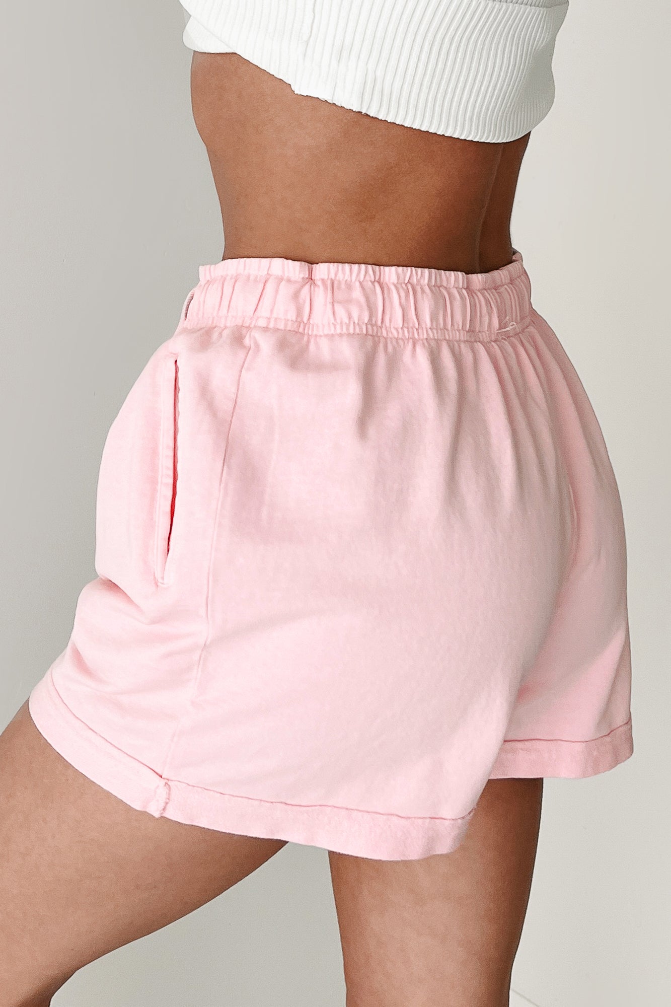 Straightforward Style Cuffed Lounge Shorts (Pink)