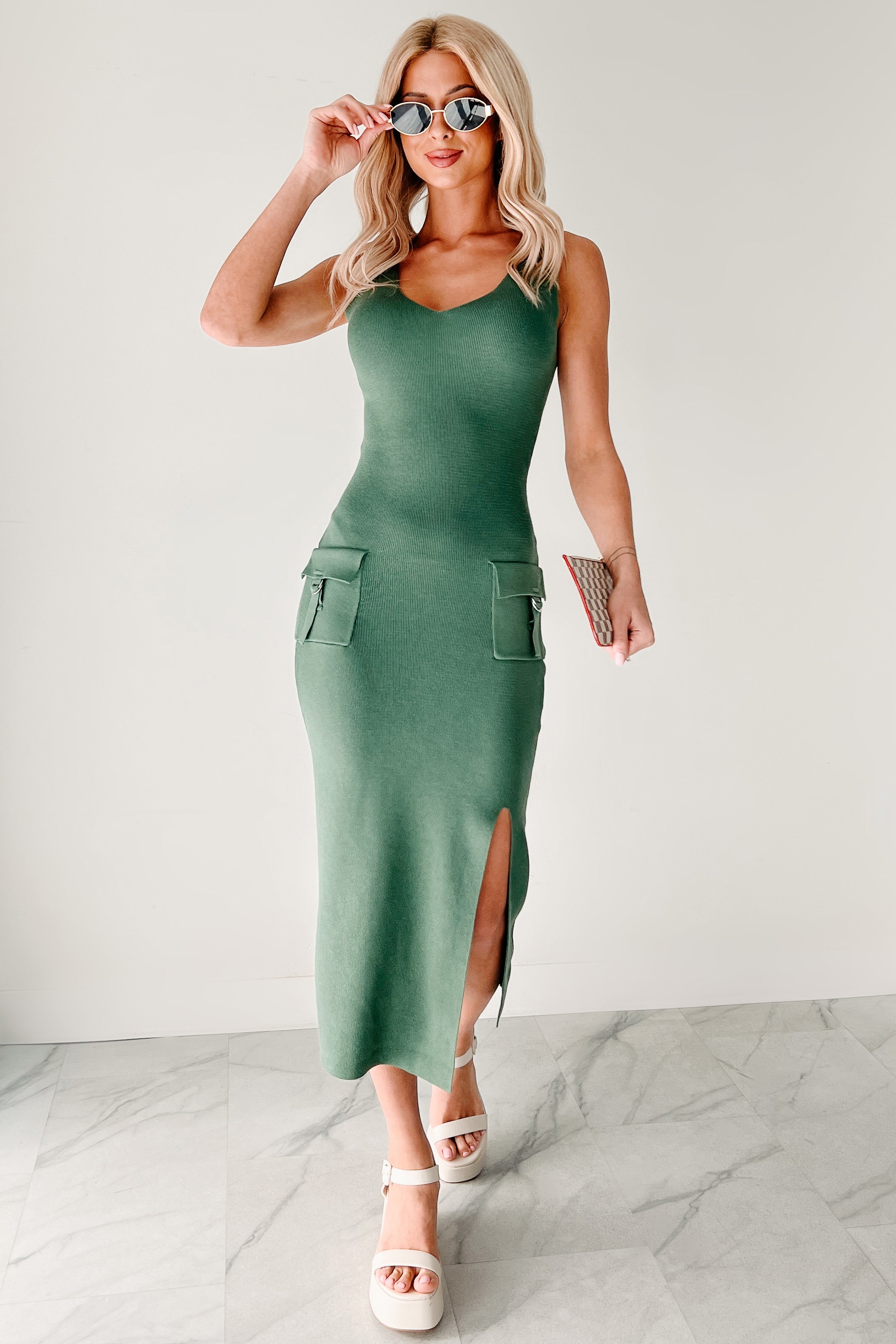 Effortlessly Cool Sleeveless Cargo Pocket Midi Dress (Green) - NanaMacs