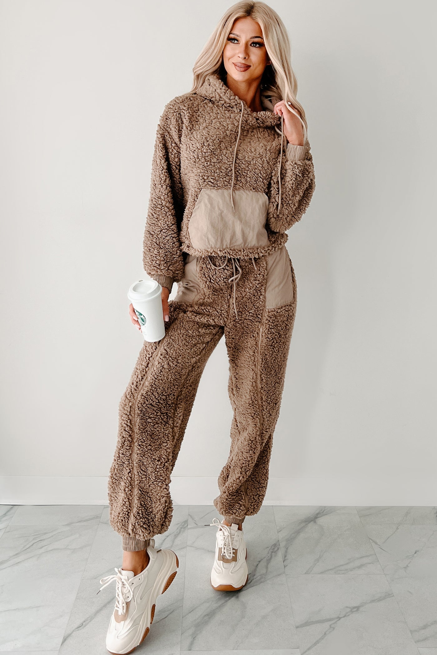 Cuddling Up Two Piece Fleece Lounge Set (Mocha)