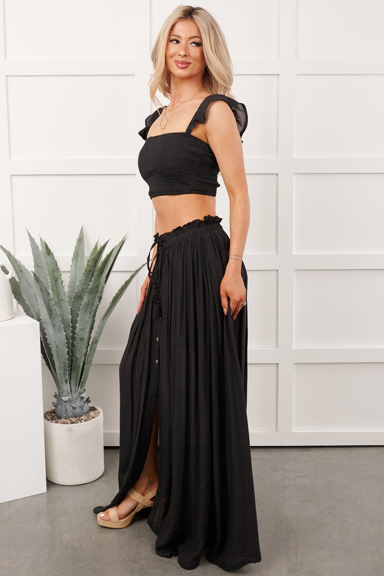 Easy Grace Crop Top & Maxi Skirt Set (Black)