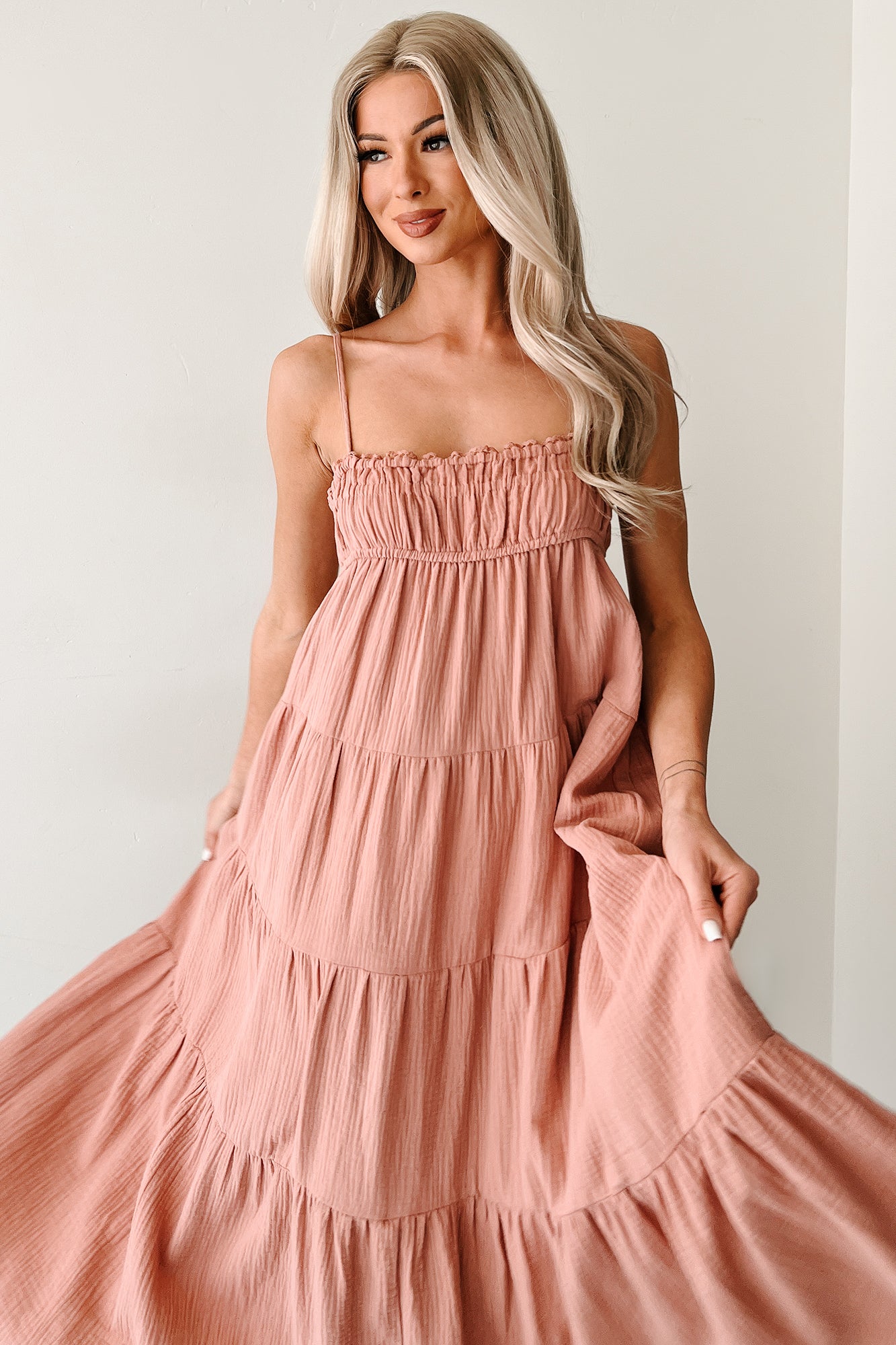 Twilight Glow Sleeveless Tiered Maxi Dress (Clay)