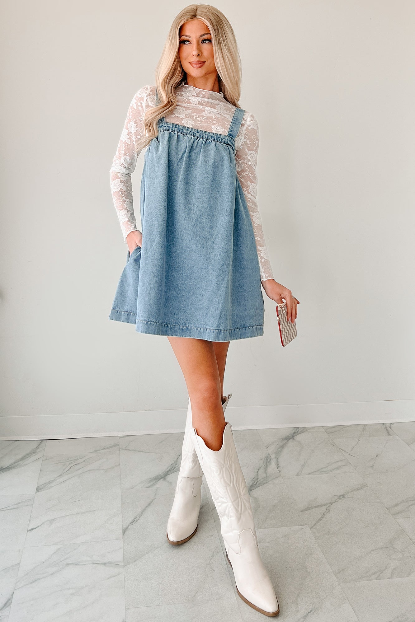 LE LIS Women's Day By Day Sleeveless Babydoll Mini Dress in Denim - Size XS LE LIS Women's Day By Day Sleeveless Babydoll Mini Dress in Denim - Size XS