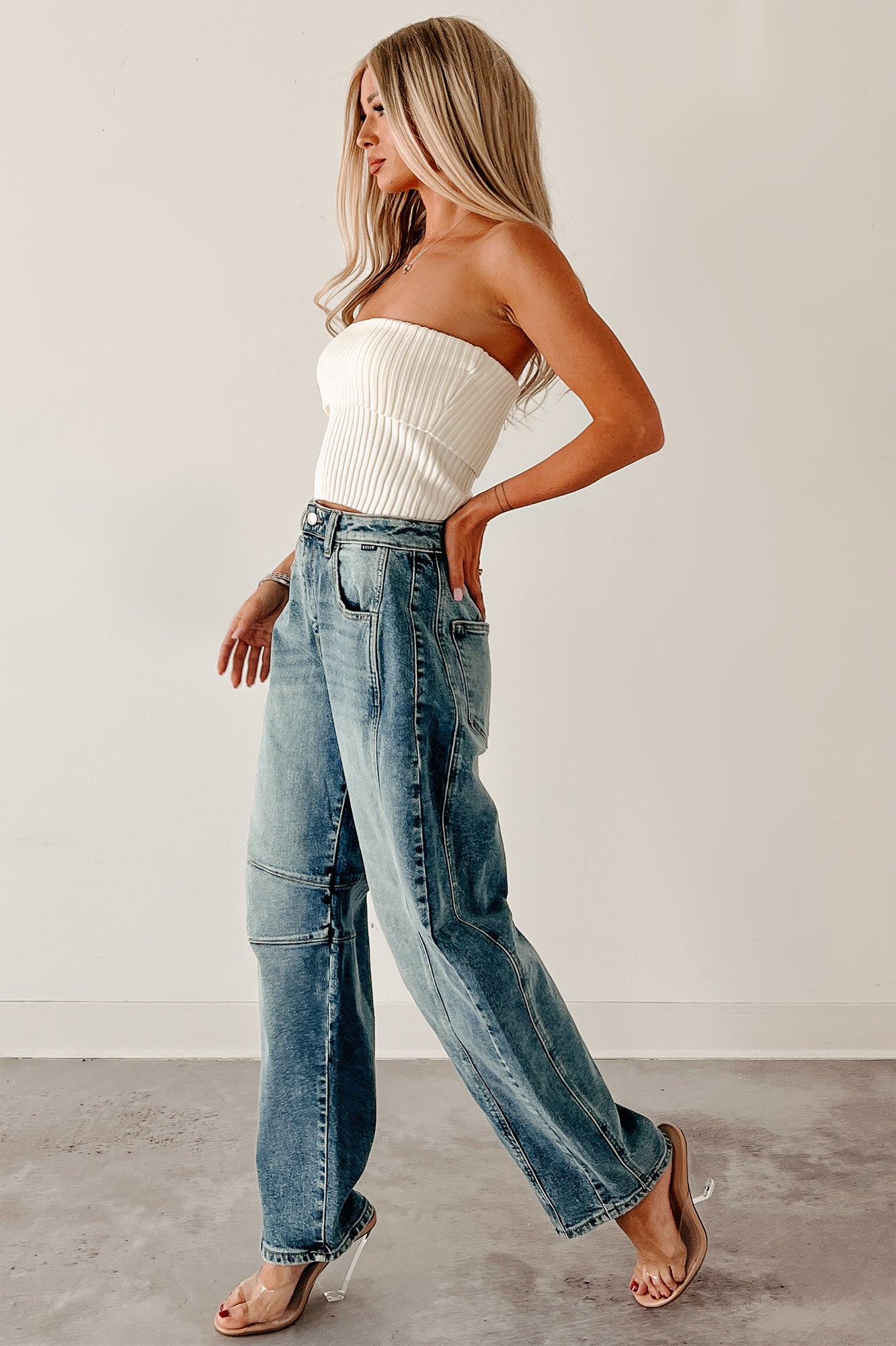 Ardin Mid Rise Barrel Cello Jeans (Medium) - NanaMacs