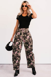 Sink Into It Raw Edge Signature 8 Crop Tee (Black) - NanaMacs