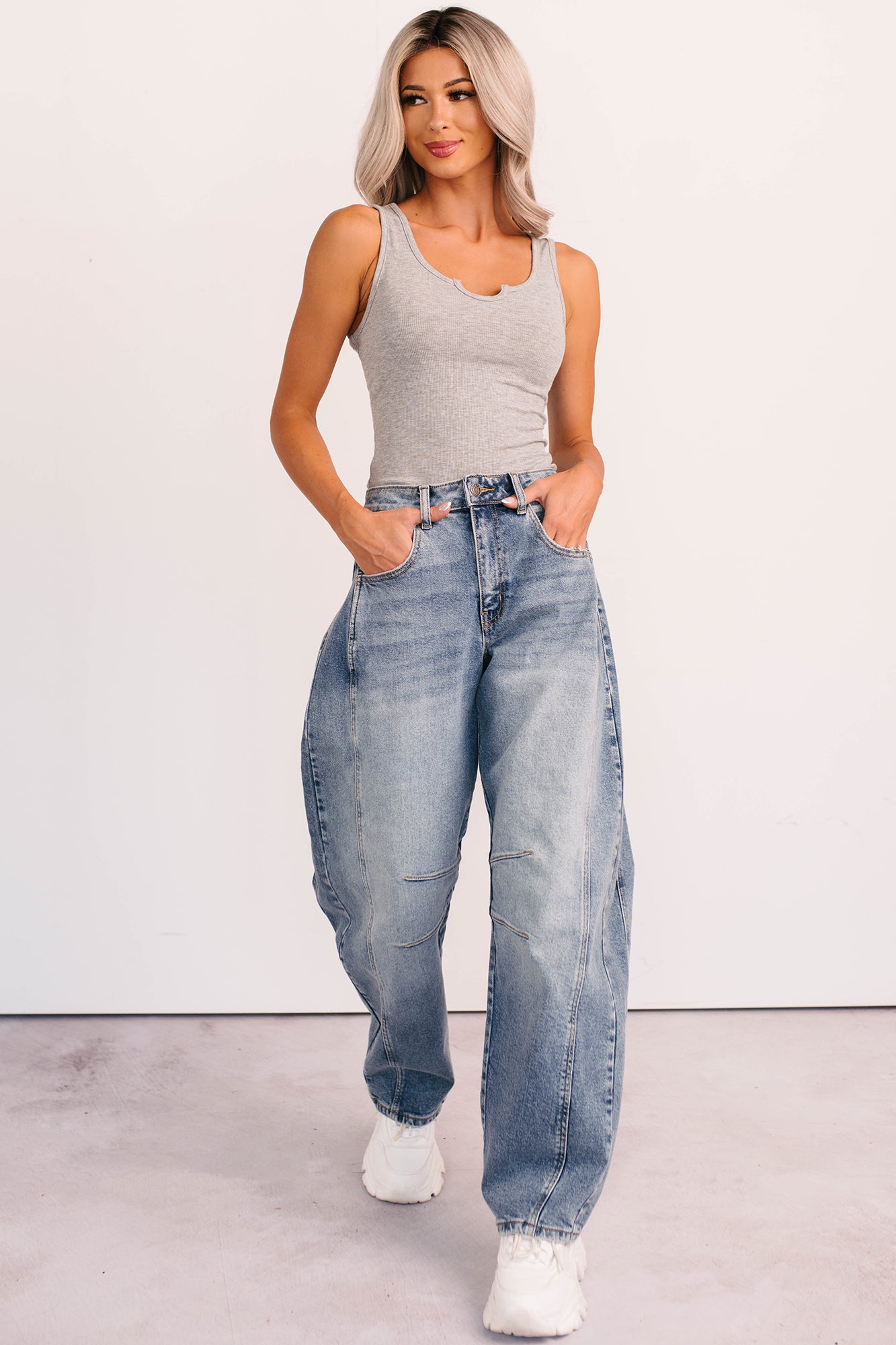 Daily Icon Notched Signature 8 Rib Knit Tank (Heather Grey) - NanaMacs