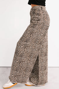 Kaya Tummy Control Wide Leg Saige Denim Jeans (Leopard) - NanaMacs