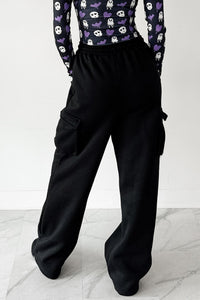 Daily Pause Wide Leg Cargo Sweatpants (Black) - NanaMacs