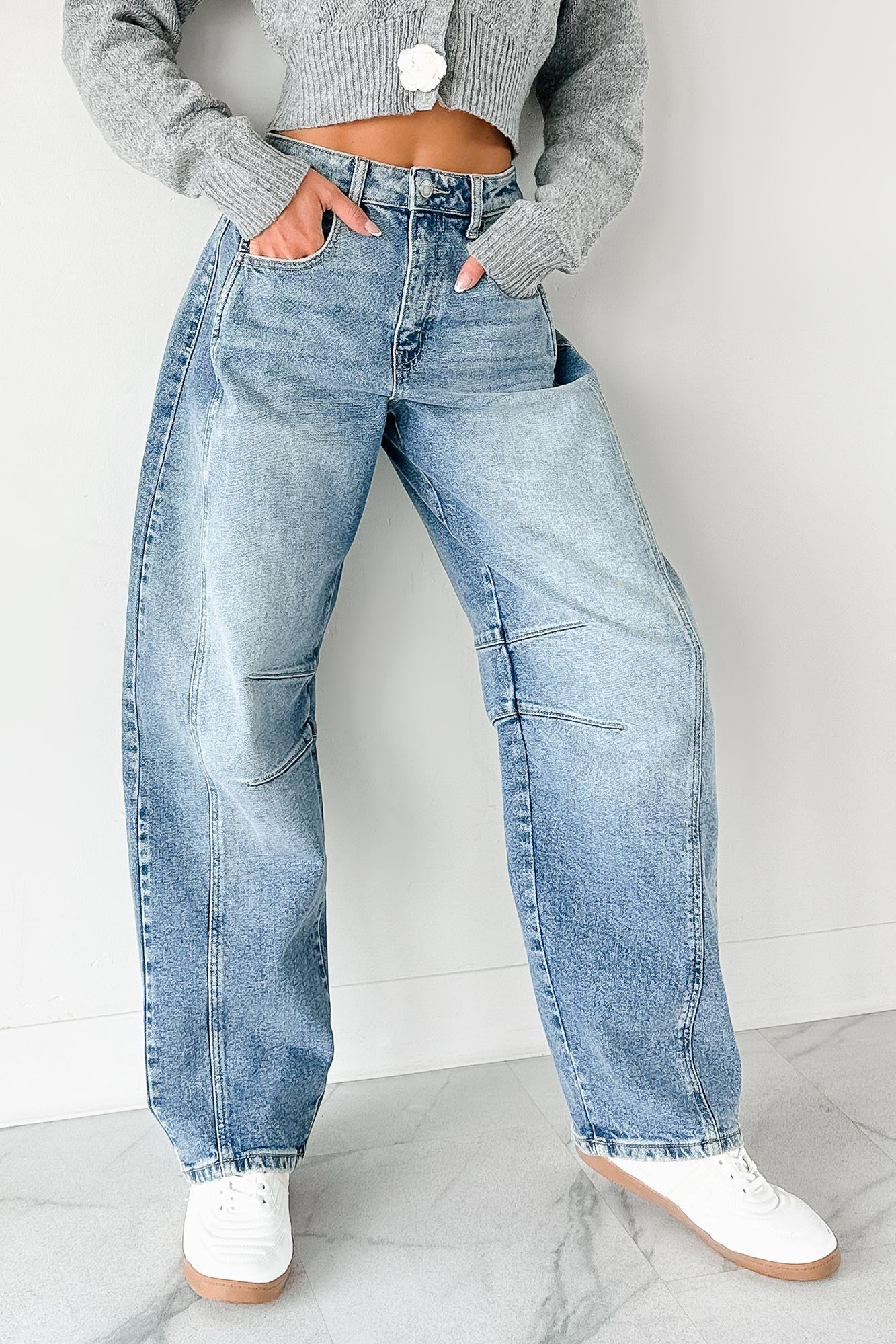 Ardin Mid Rise Barrel Cello Jeans (Medium) - NanaMacs