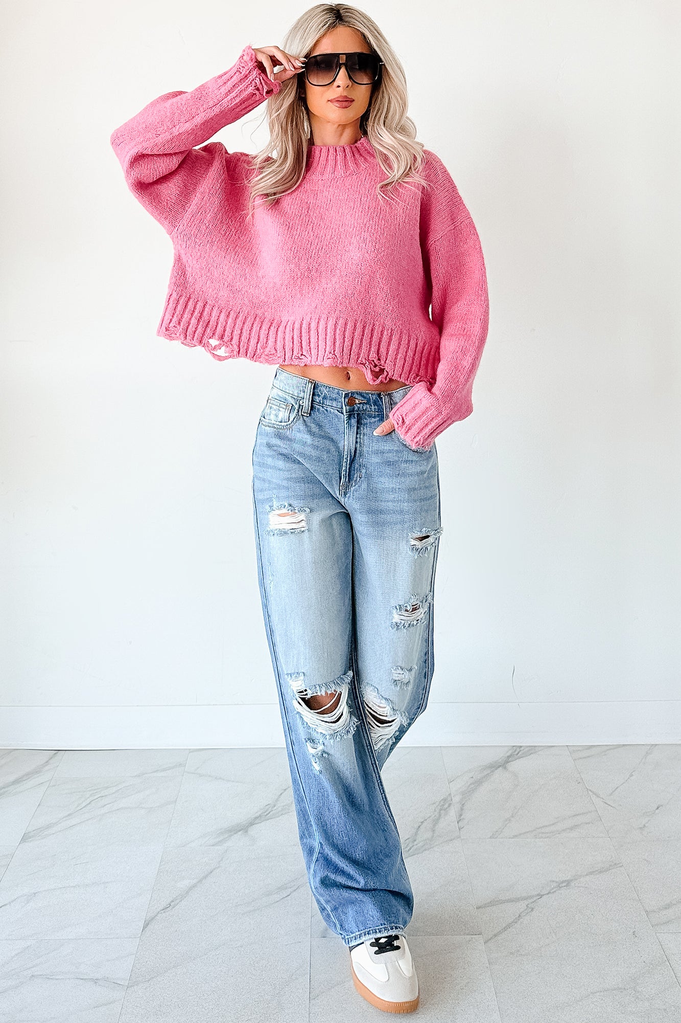 ラスト1点⭐︎ノーソーイングニット　フレアスリーブ　ピンク Effortlessly Edgy Distressed Crop Signature 8 Sweater (Pink