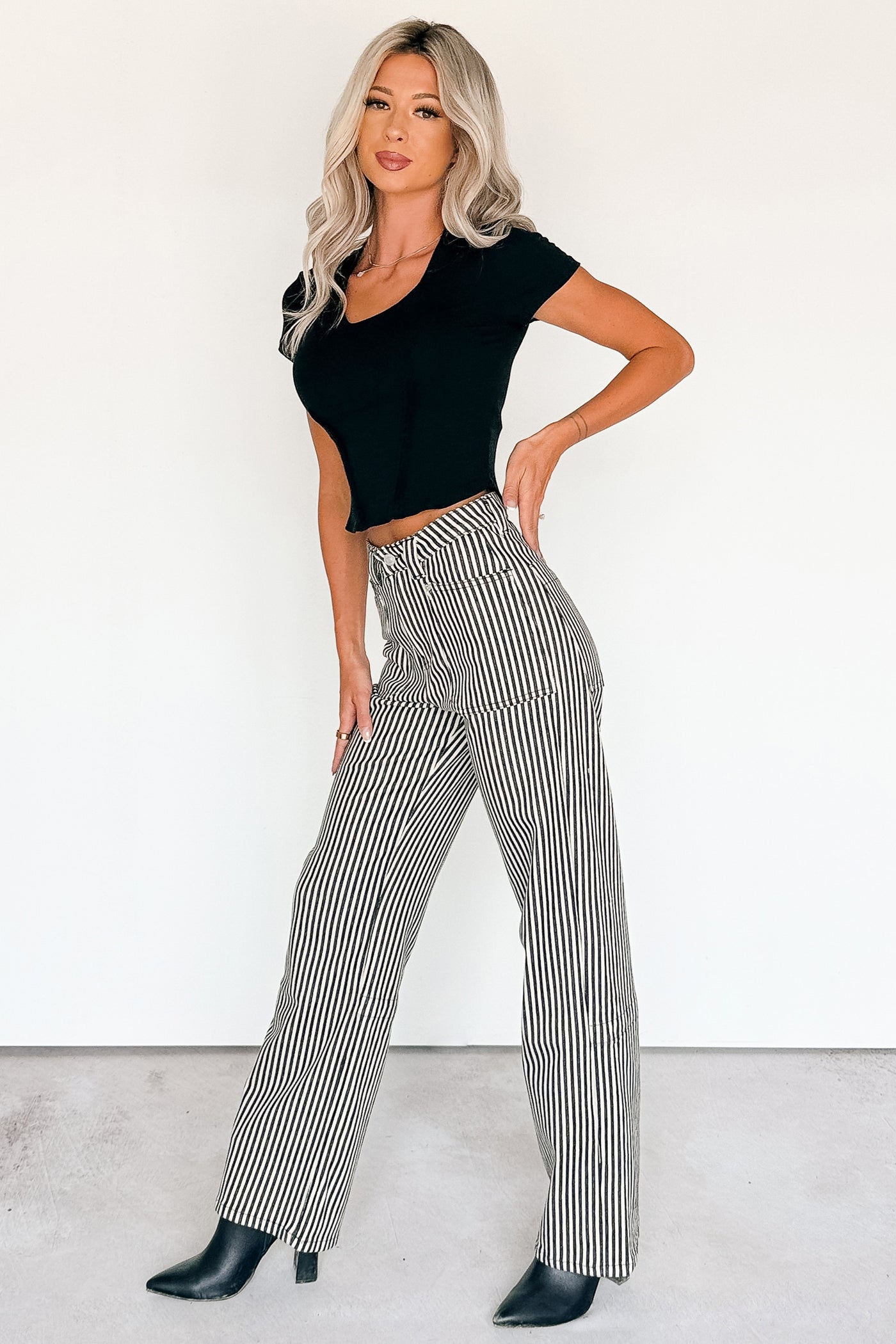 Marcus Straight Leg Striped Mica Denim Jeans (Black/Ivory) - NanaMacs