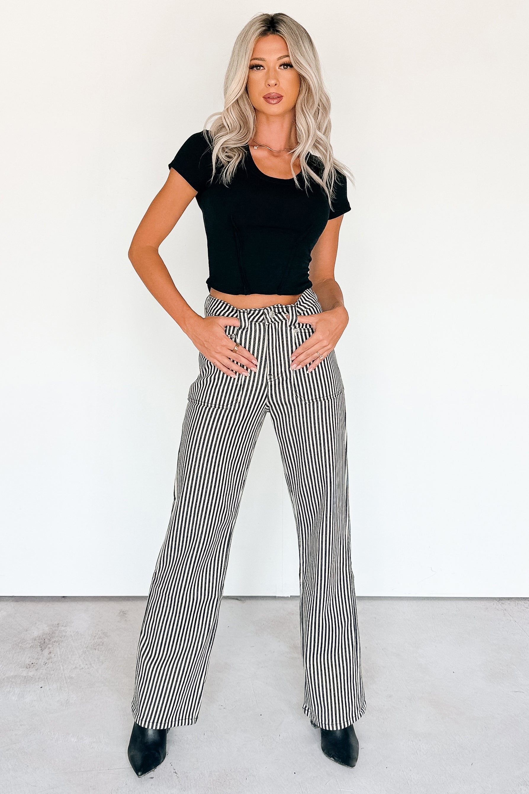 Marcus Straight Leg Striped Mica Denim Jeans (Black/Ivory) - NanaMacs