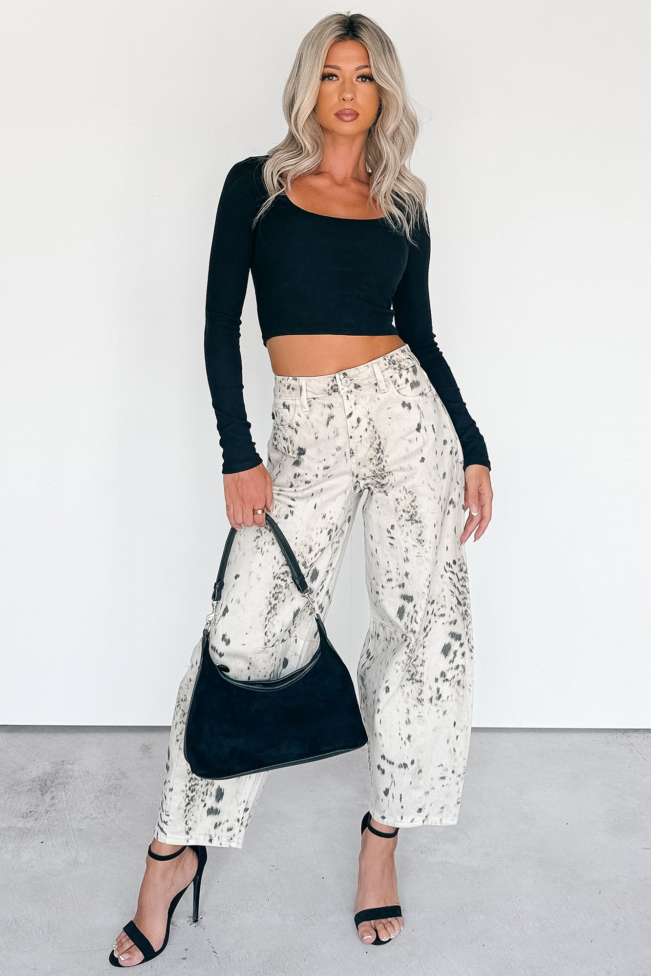 Keyana Scoop Neck Long Sleeve Top (Black) - NanaMacs