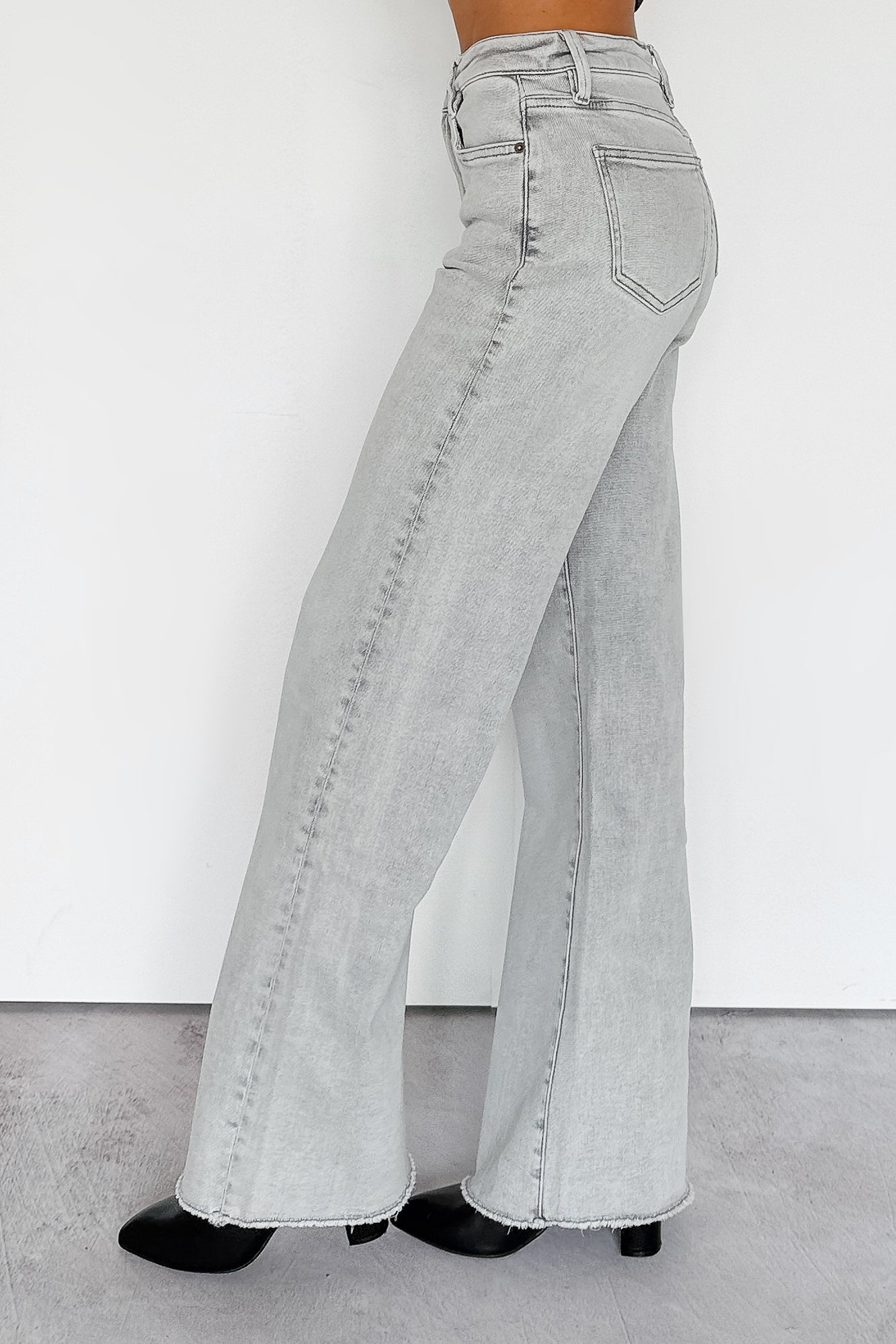 Maybrie Wide Leg Mica Denim Jeans (Platinum Grey) · NanaMacs