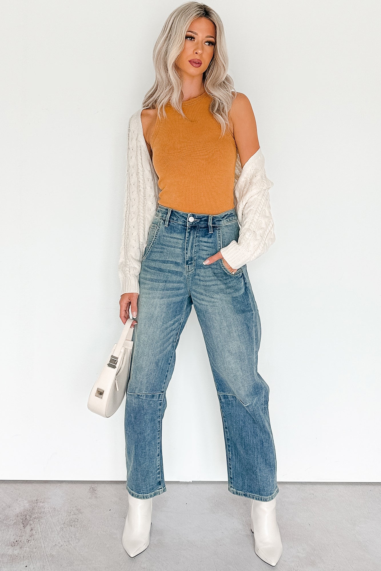 Everyday Escape Signature 8 Ribbed Tank Top (Camel) - NanaMacs